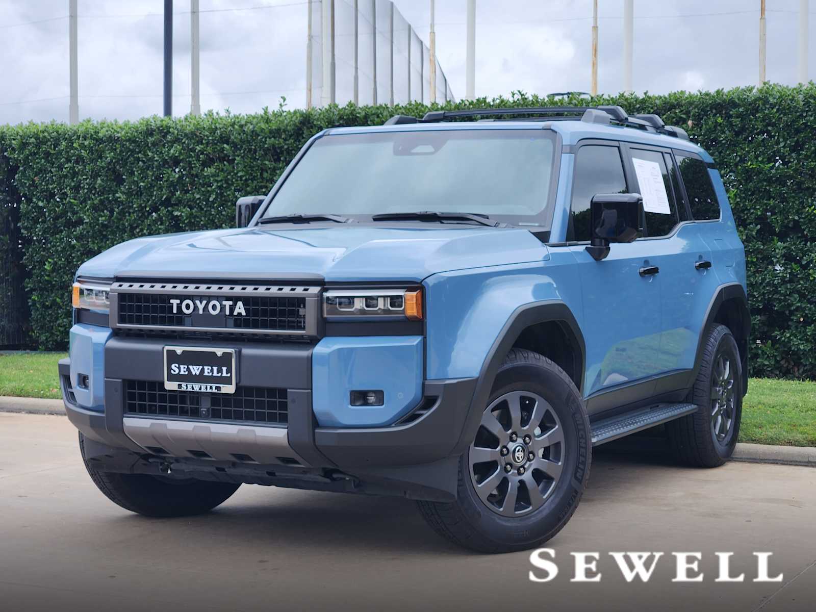 2025 Toyota Land Cruiser 