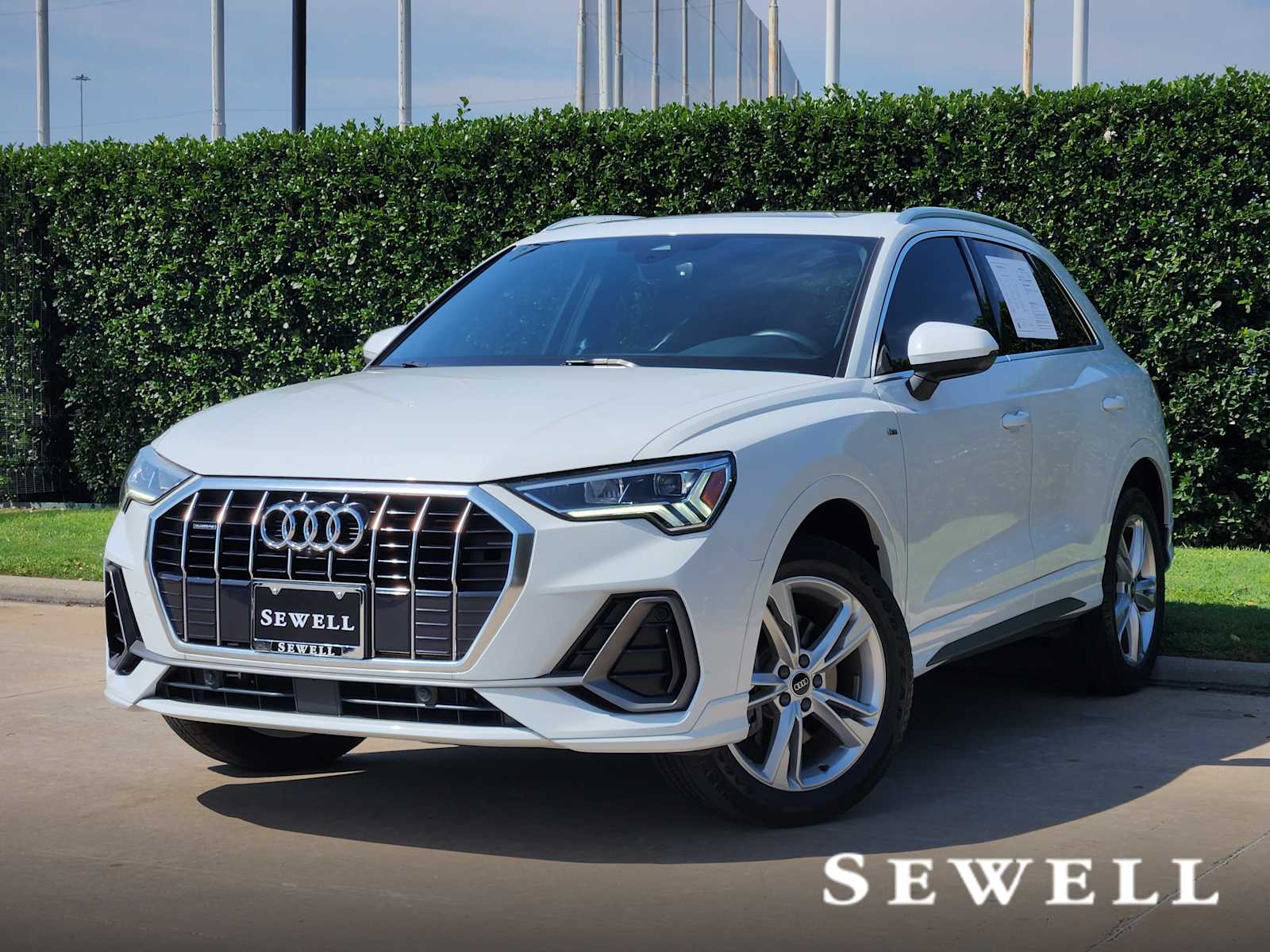 2022 Audi Q3 S line Premium Plus
