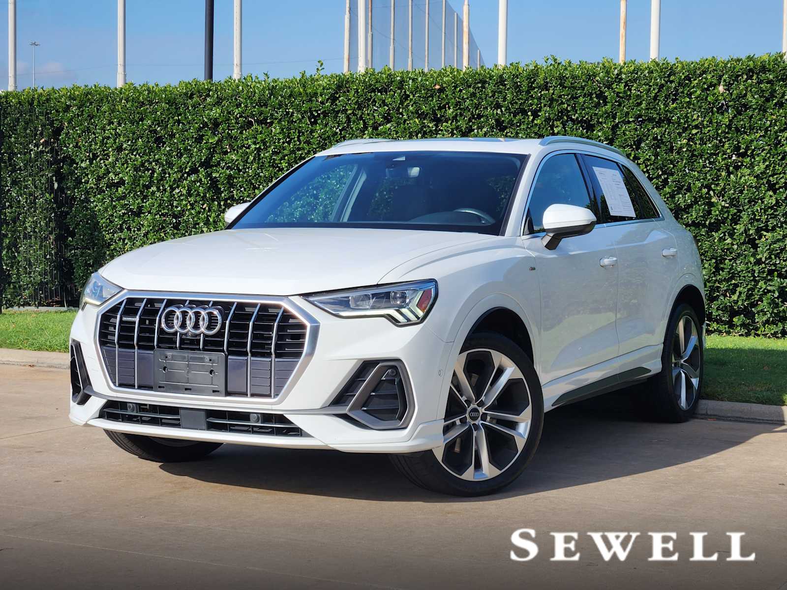 2020 Audi Q3 S line Prestige