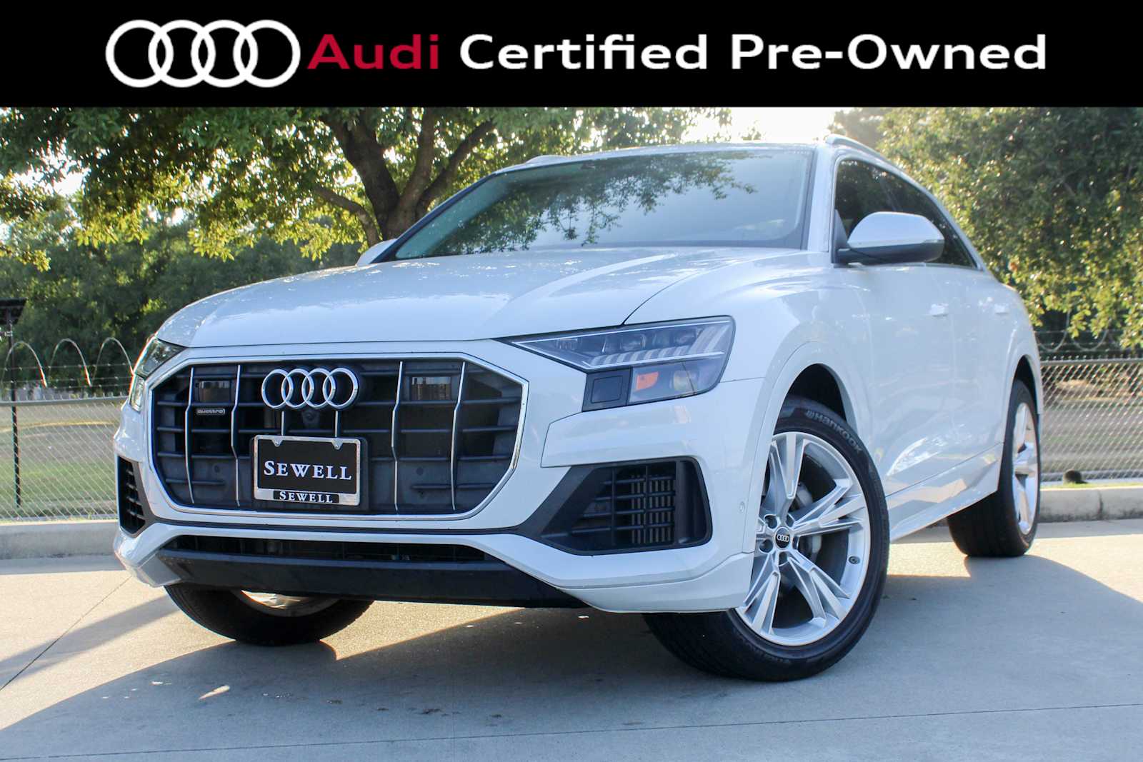 2023 Audi Q8 Premium
