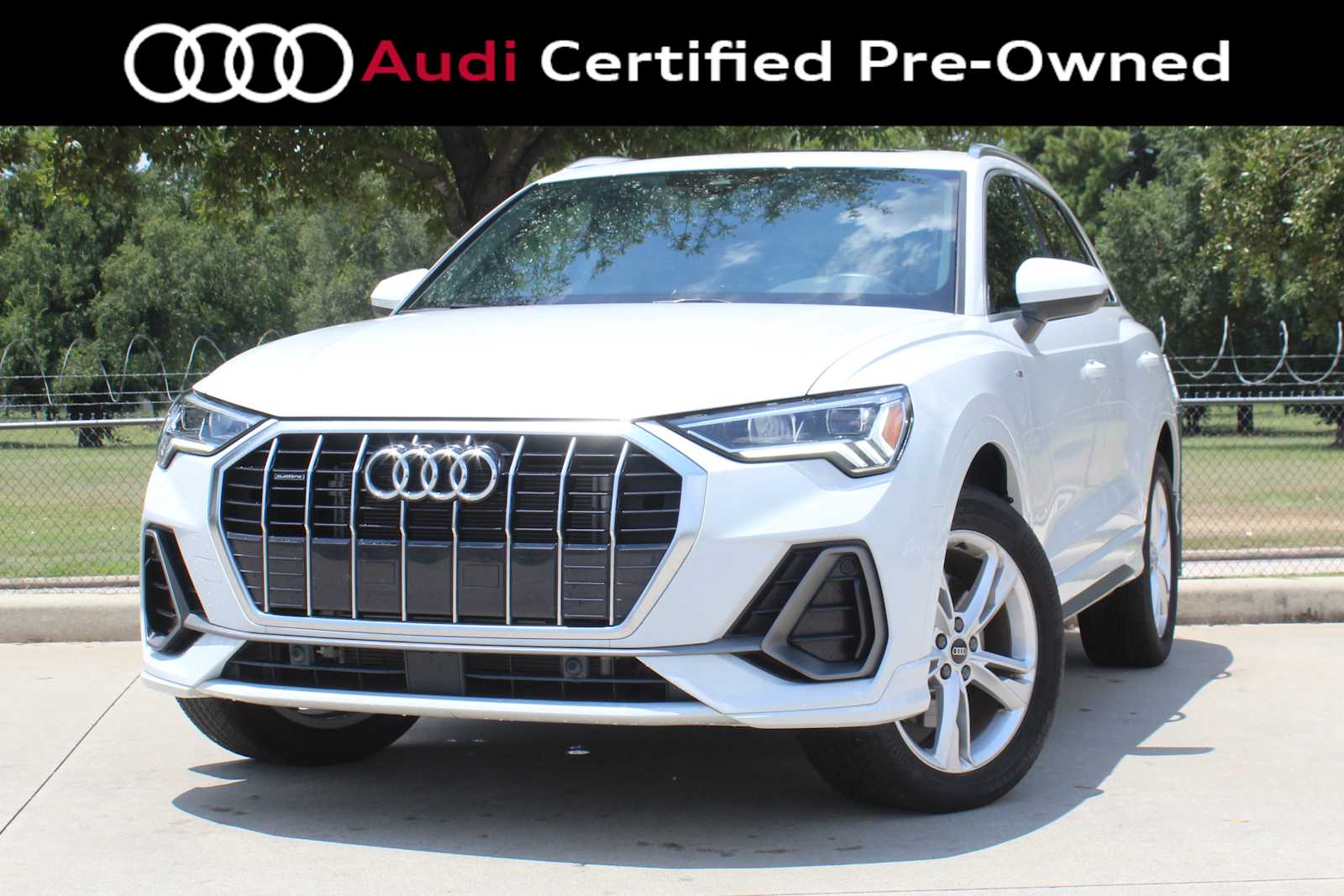 2024 Audi Q3 S line Premium