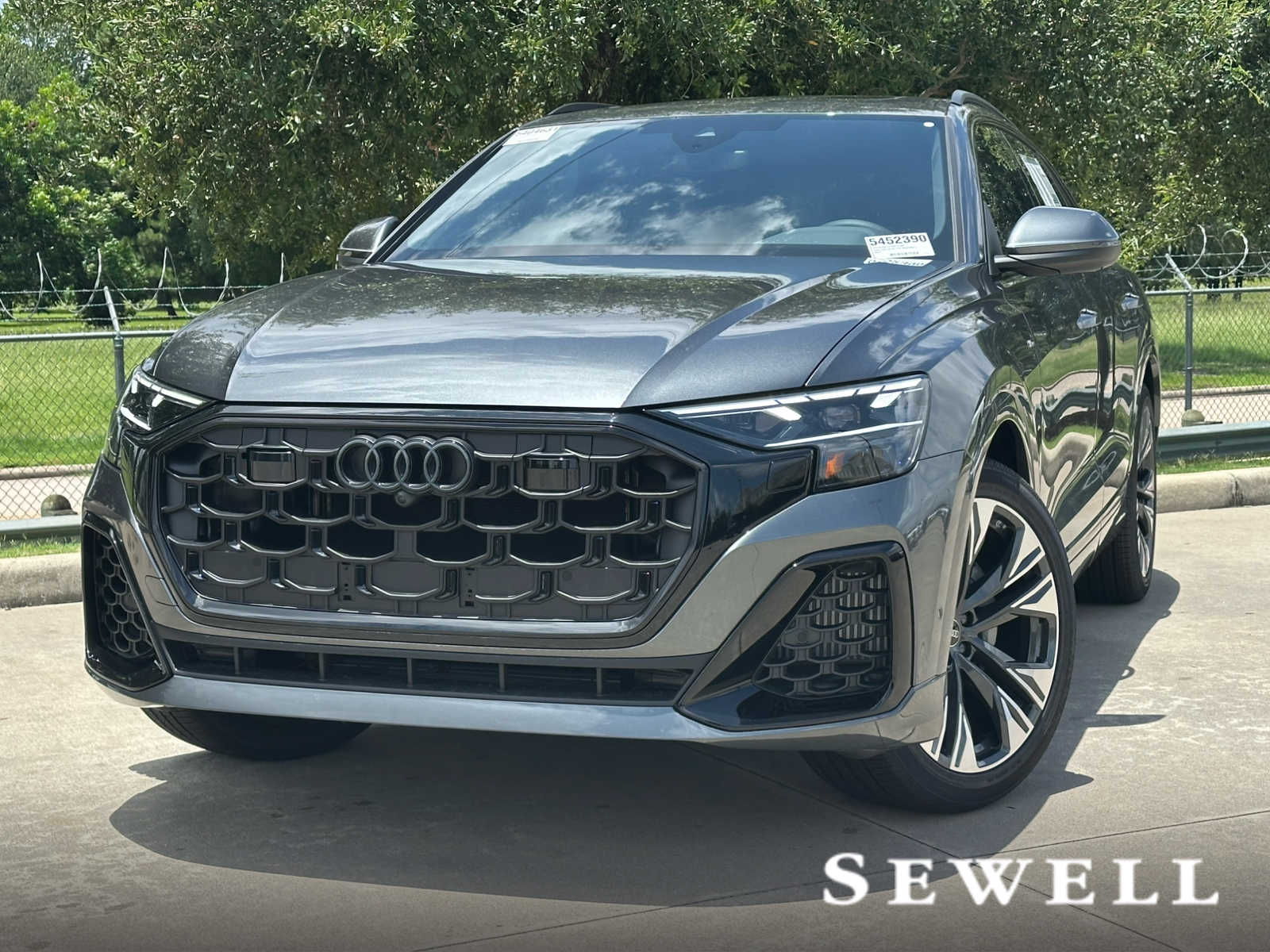 2026 Audi Q8 Premium Plus