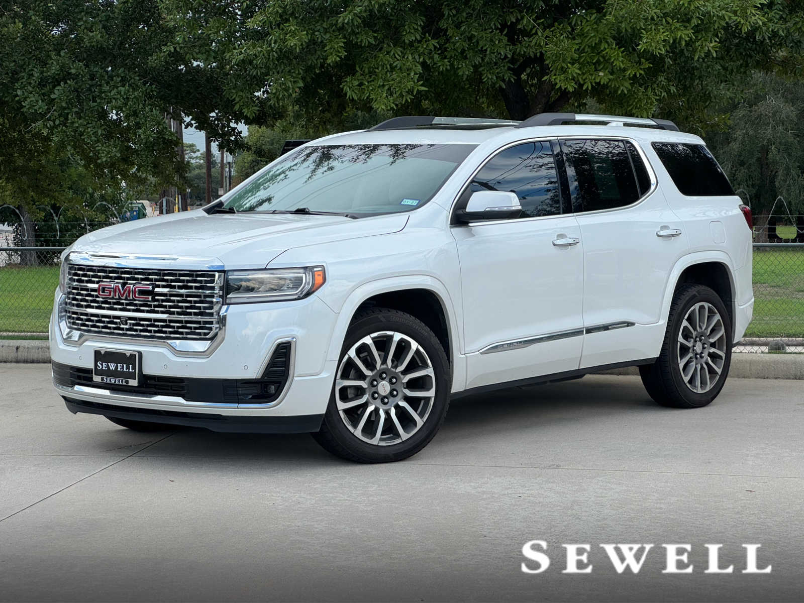 2020 GMC Acadia Denali