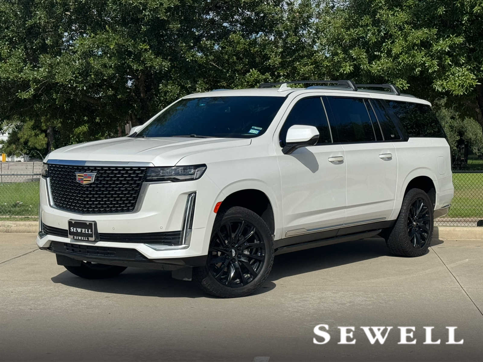 2022 Cadillac Escalade ESV Luxury
