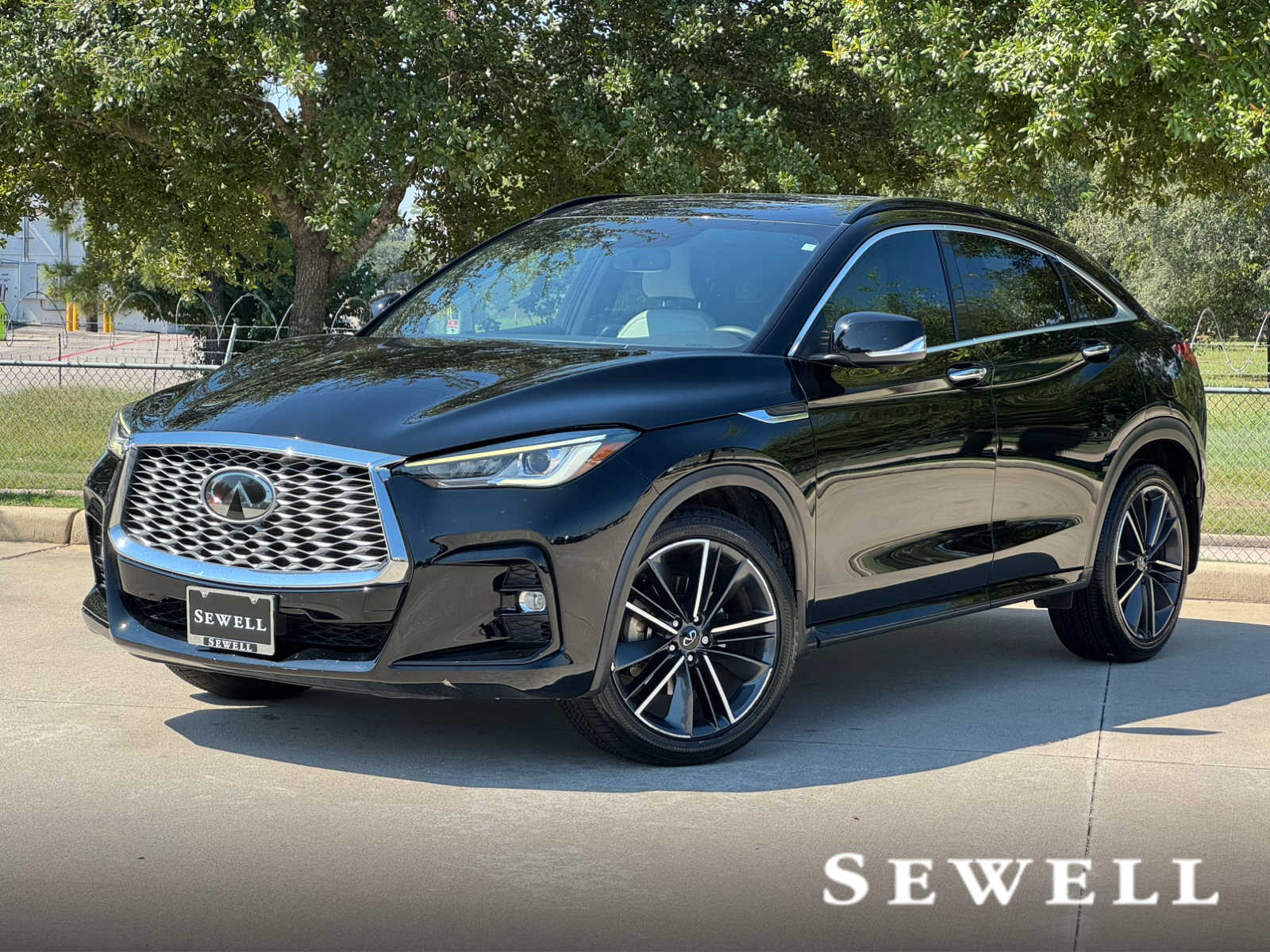 2023 INFINITI QX55 LUXE