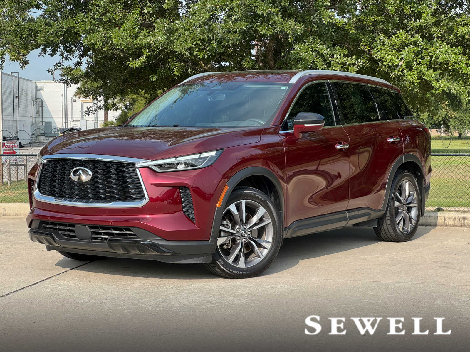 2024 INFINITI QX60 LUXE