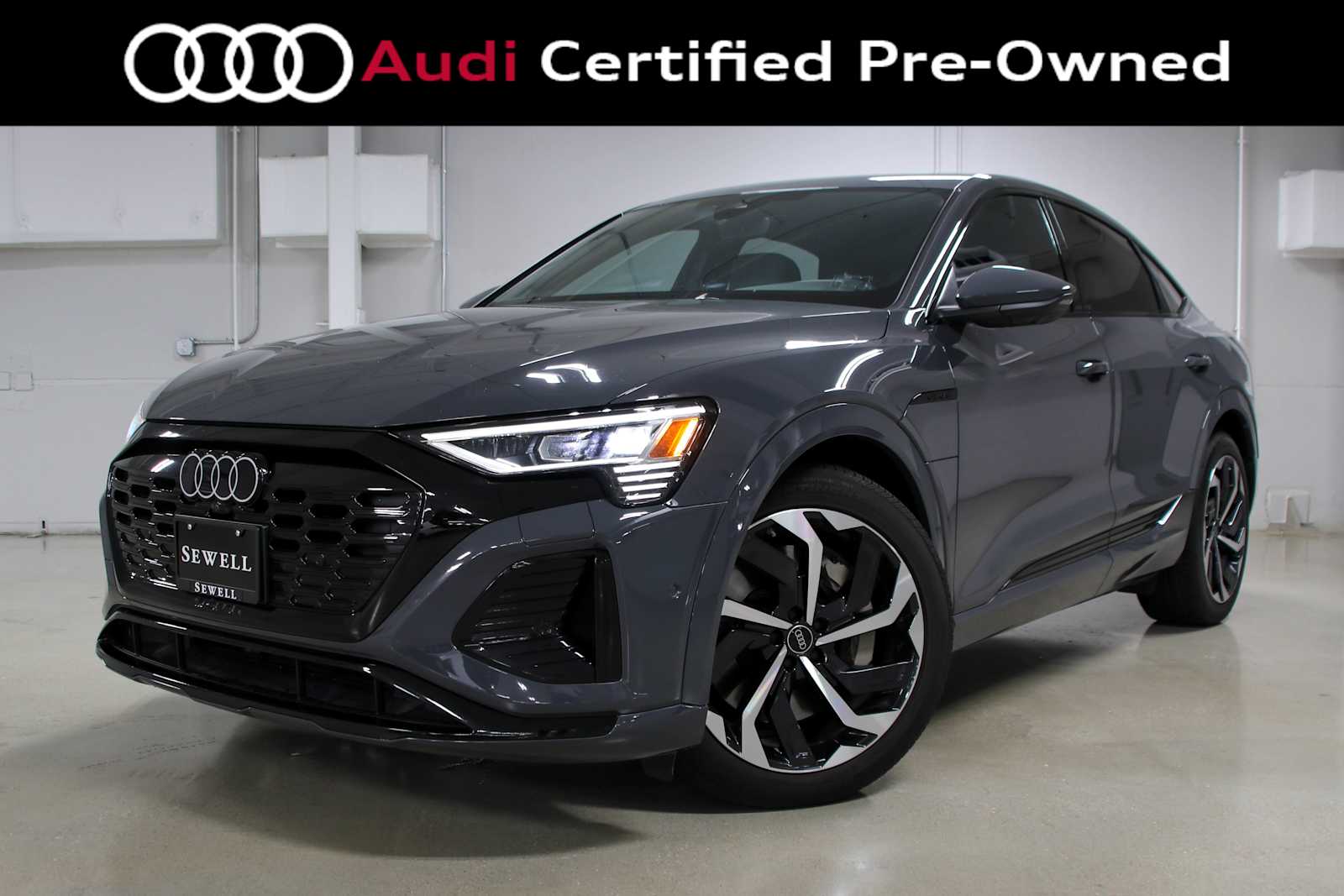 2024 Audi Q8 e-tron Sportback S line Premium Plus
