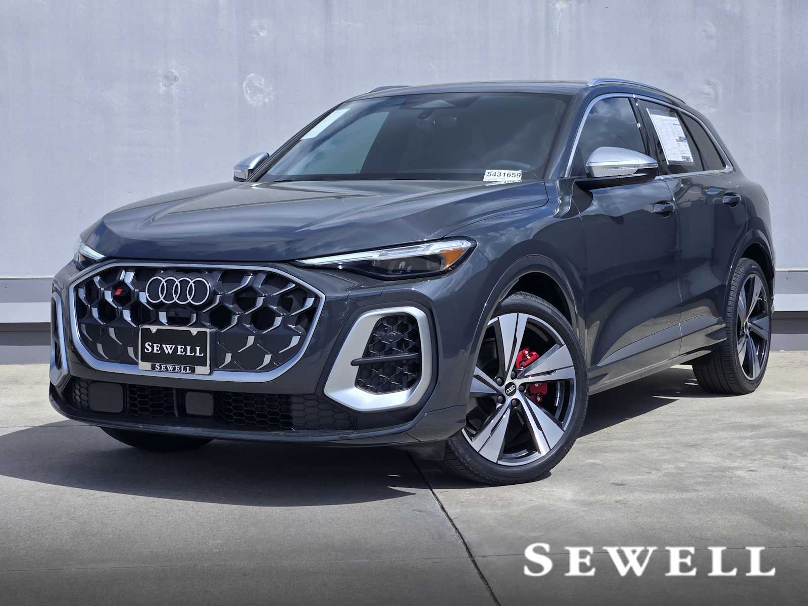 2026 Audi SQ5 Premium Plus