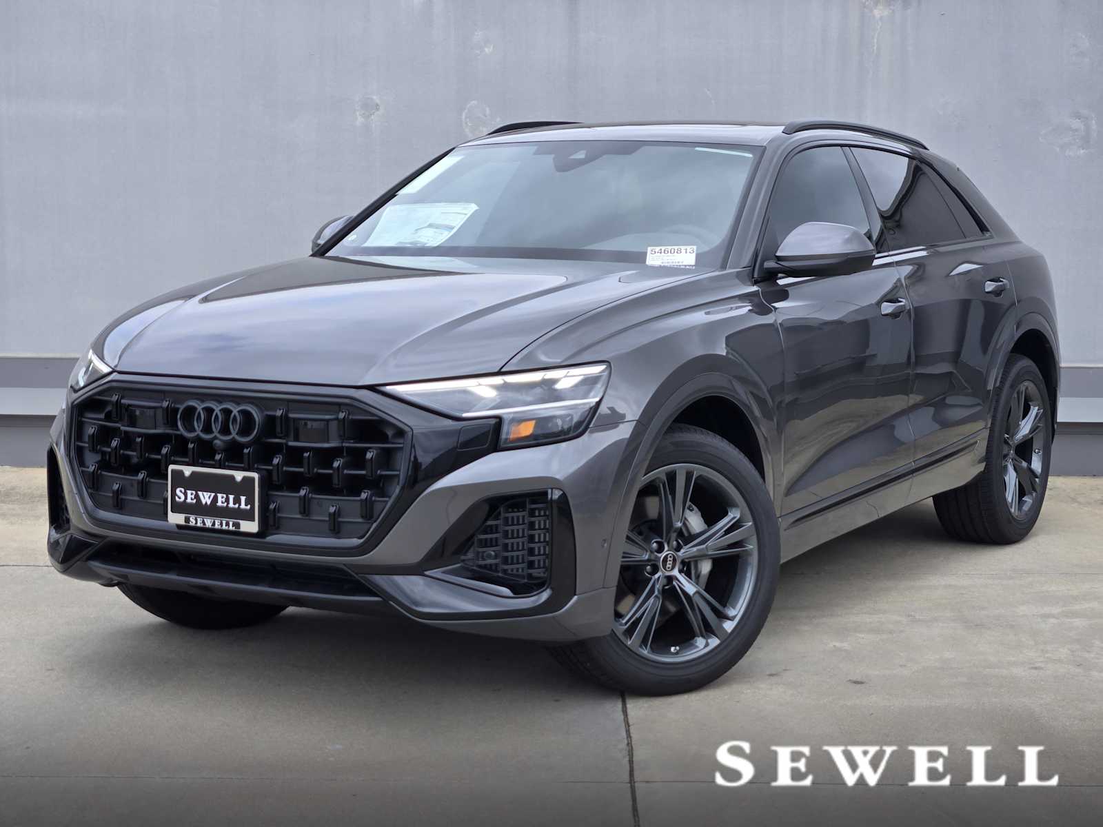 2026 Audi Q8 Premium
