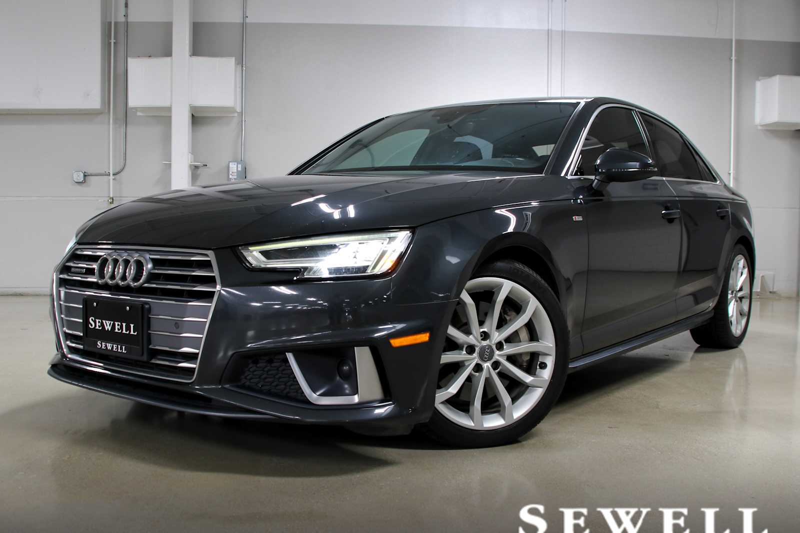 2019 Audi A4 Premium Plus