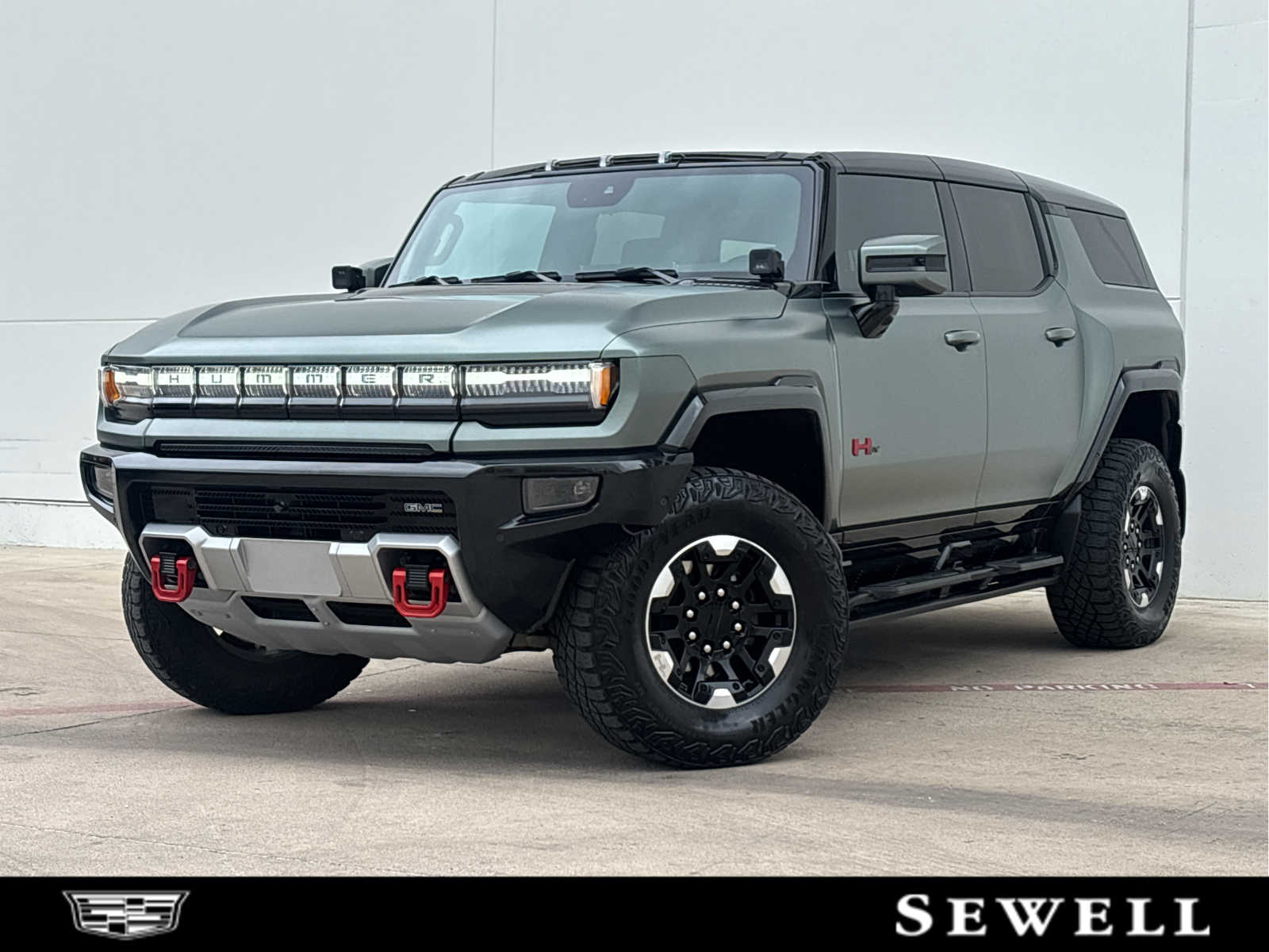 2024 GMC Hummer EV 3X SUV's photo