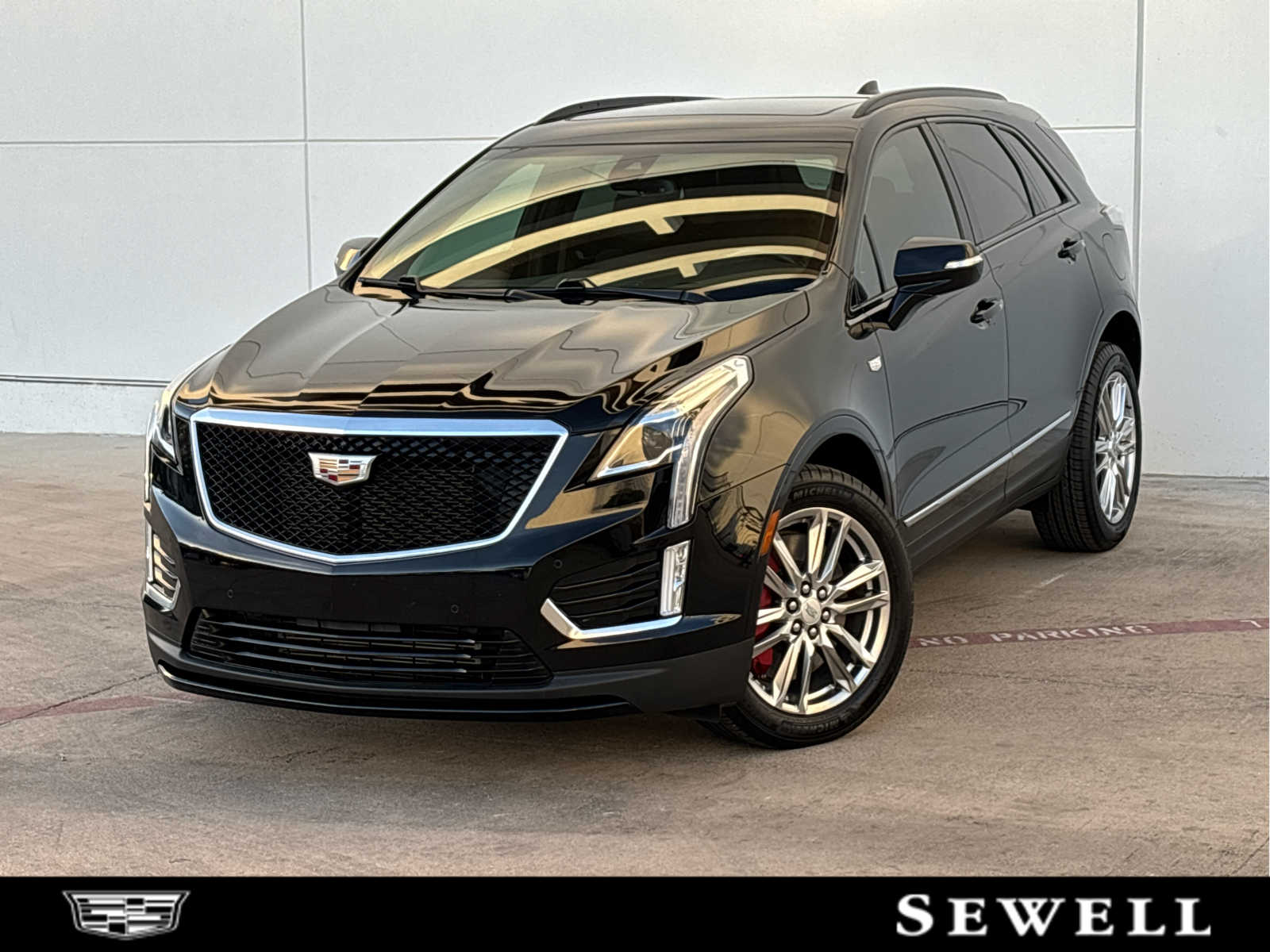 Certified Pre-Owned 2022 Cadillac XT5 AWD Sport Sport Utility in