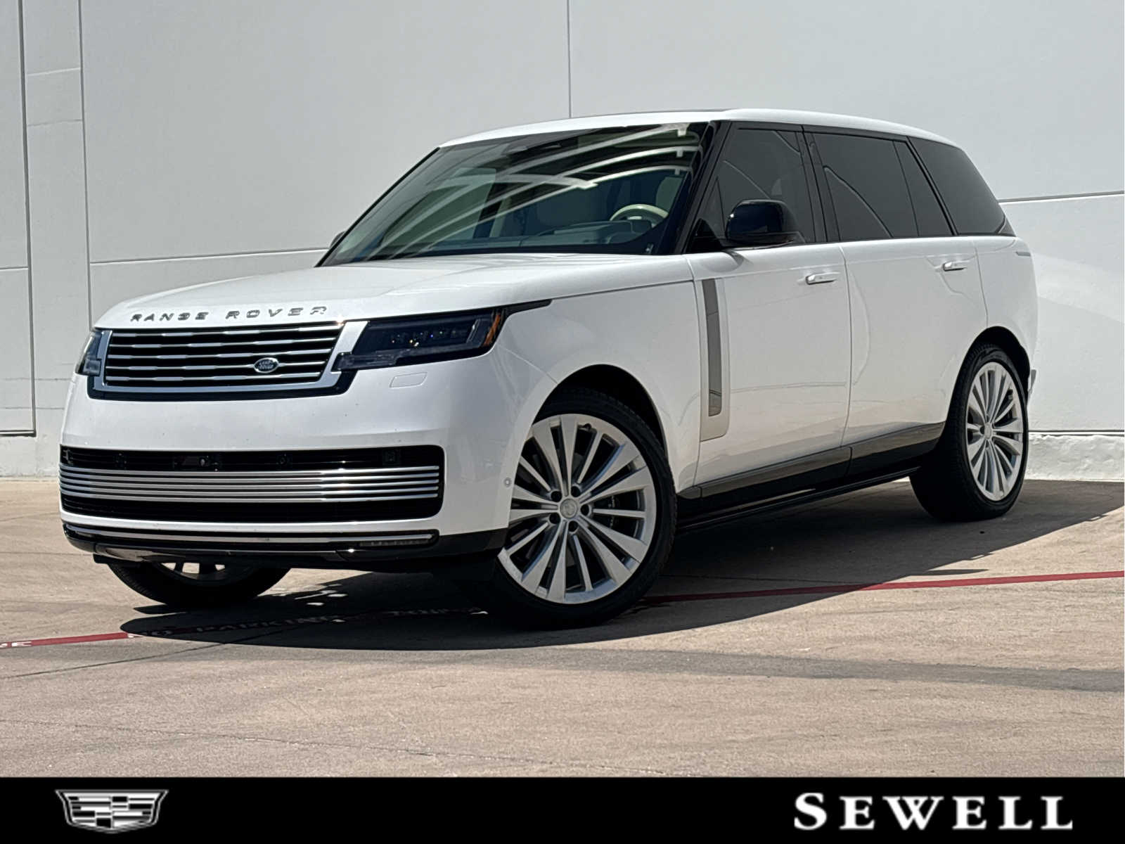 2024 Land Rover Range Rover SV