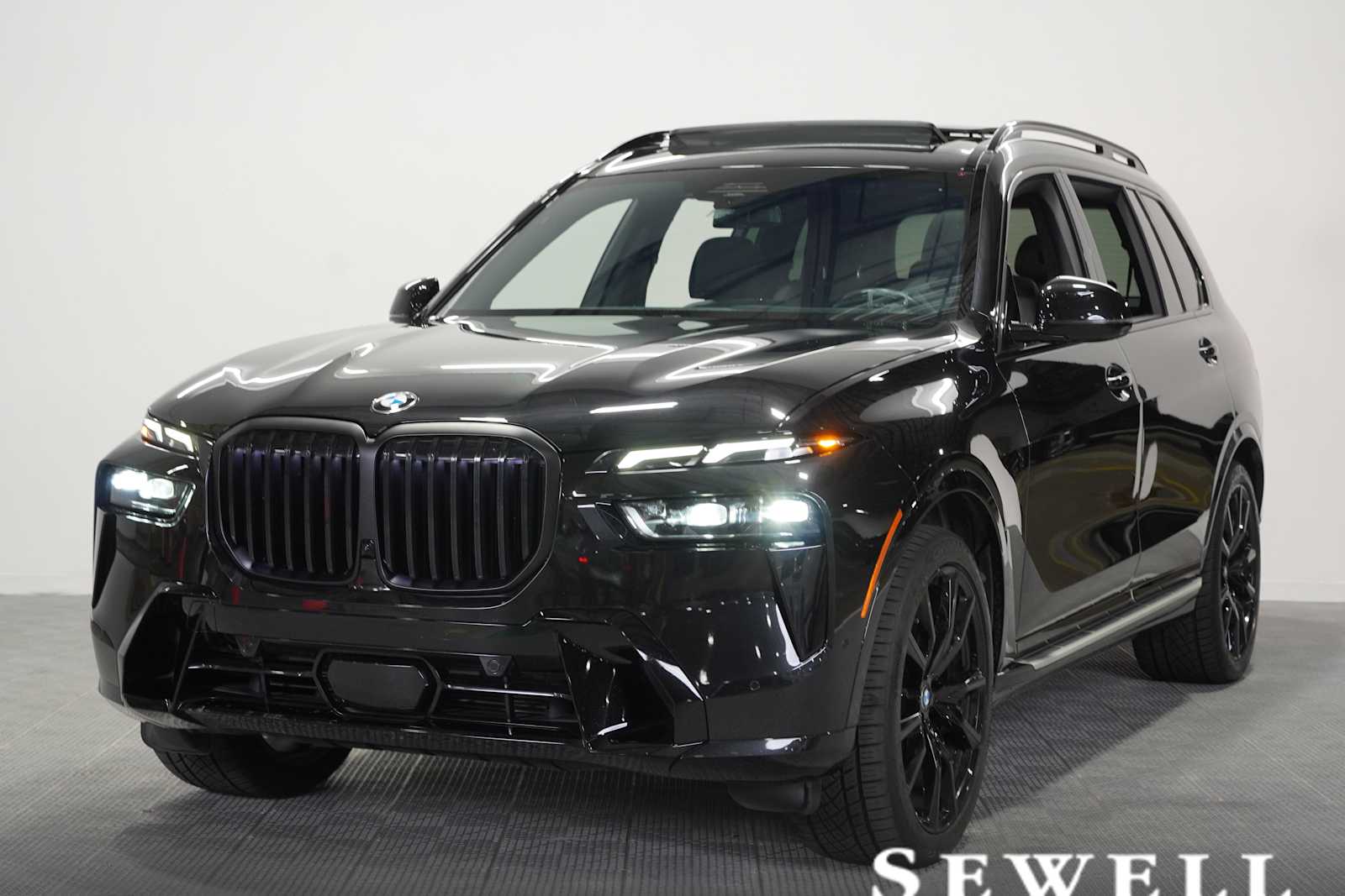 2024 BMW X7 xDrive40i's photo