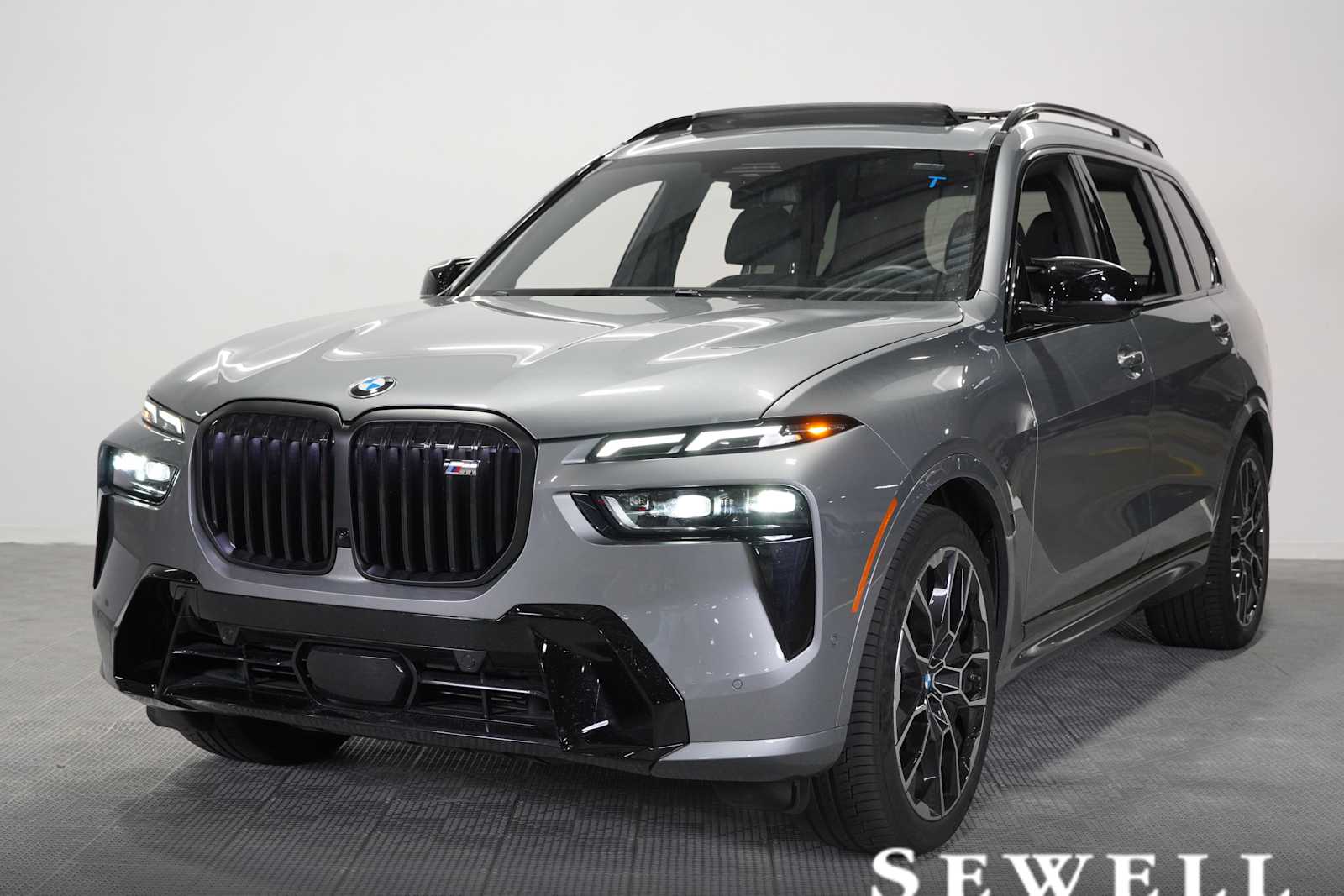 2026 BMW X7 M60i