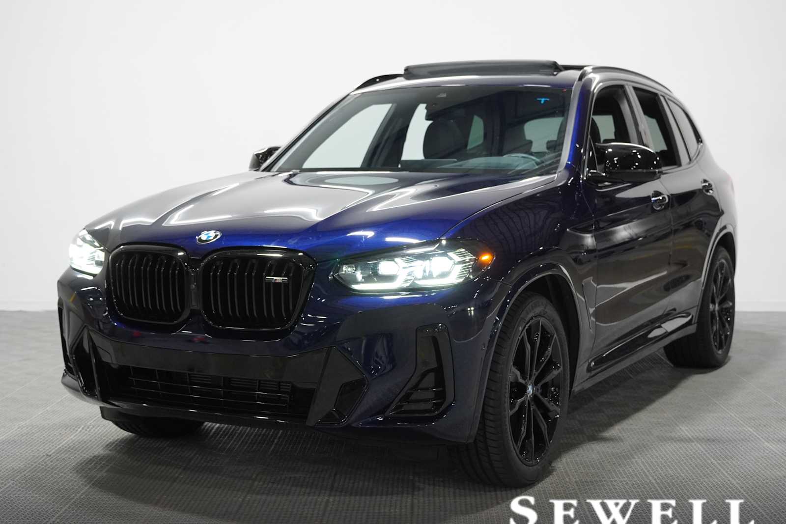 2024 BMW X3 M40i's photo