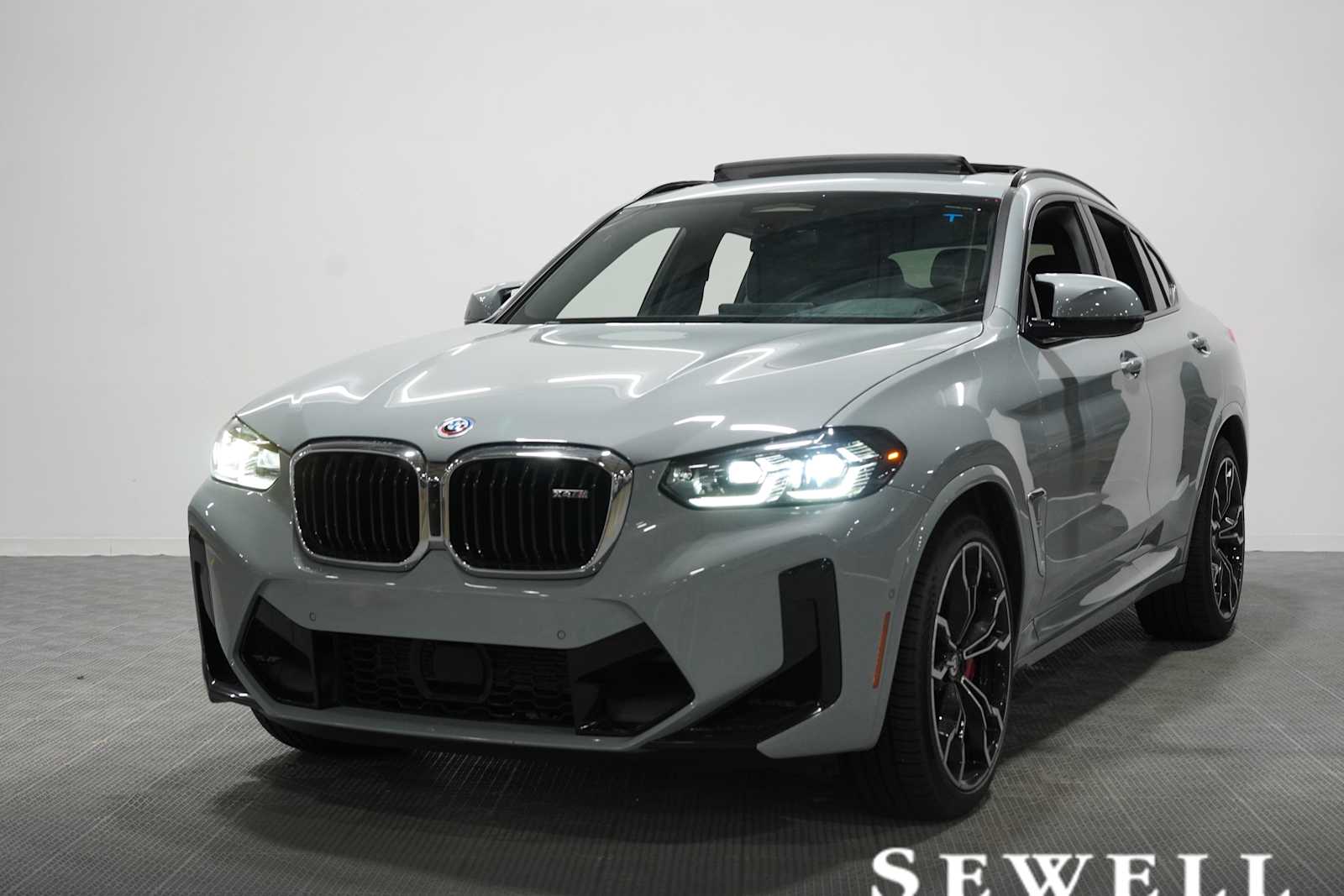 2022 BMW X4 M -'s photo