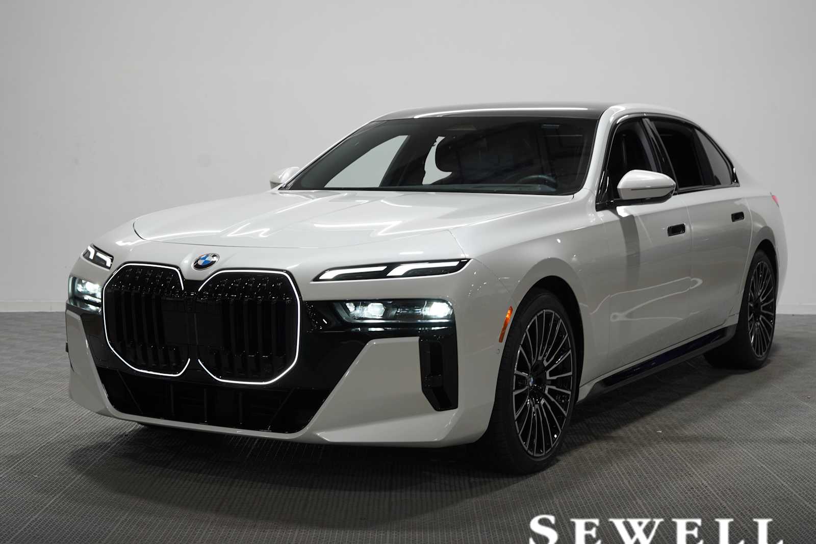 b.m.w セシリア・オルコット Certified Pre-Owned 2025 BMW 740i 740i Sedan in #5471215 | Sewell