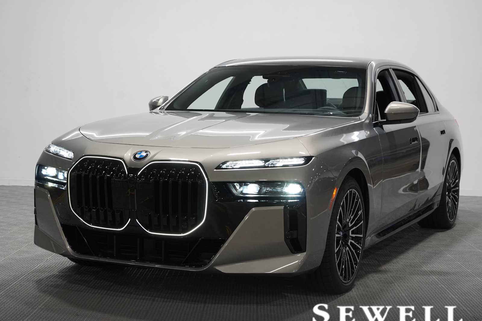 New 2026 BMW 7 Series 760i xDrive