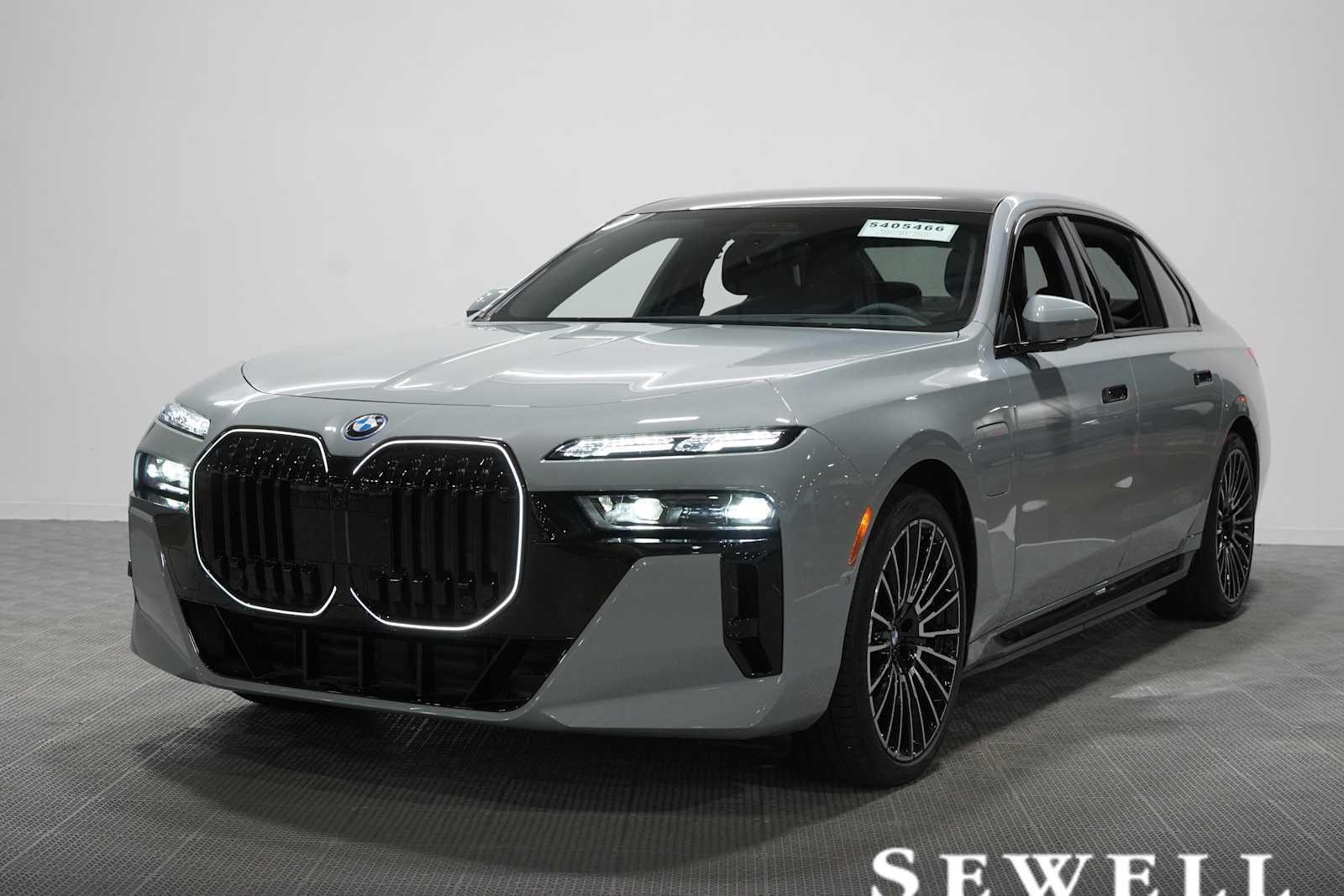 2026 BMW 750e xDrive 750e xDrive