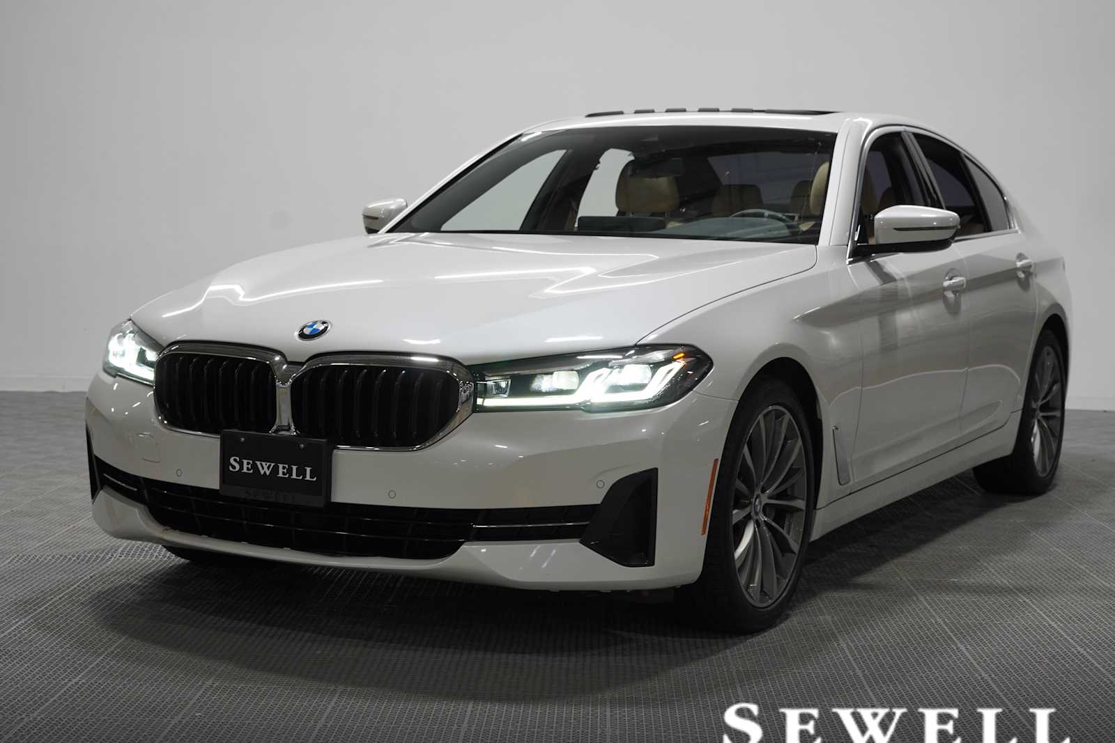 2022 BMW 530i 530i