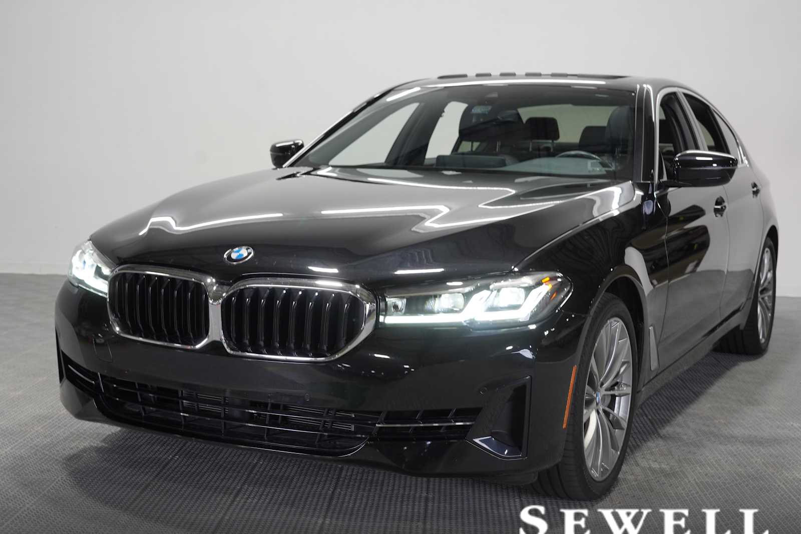 2023 BMW 5 Series 540i Sedan's photo