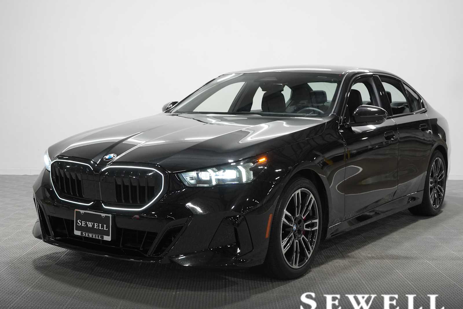 Pre-Owned 2026 BMW 540i 540i xDrive Sedan in #5445368 | Sewell