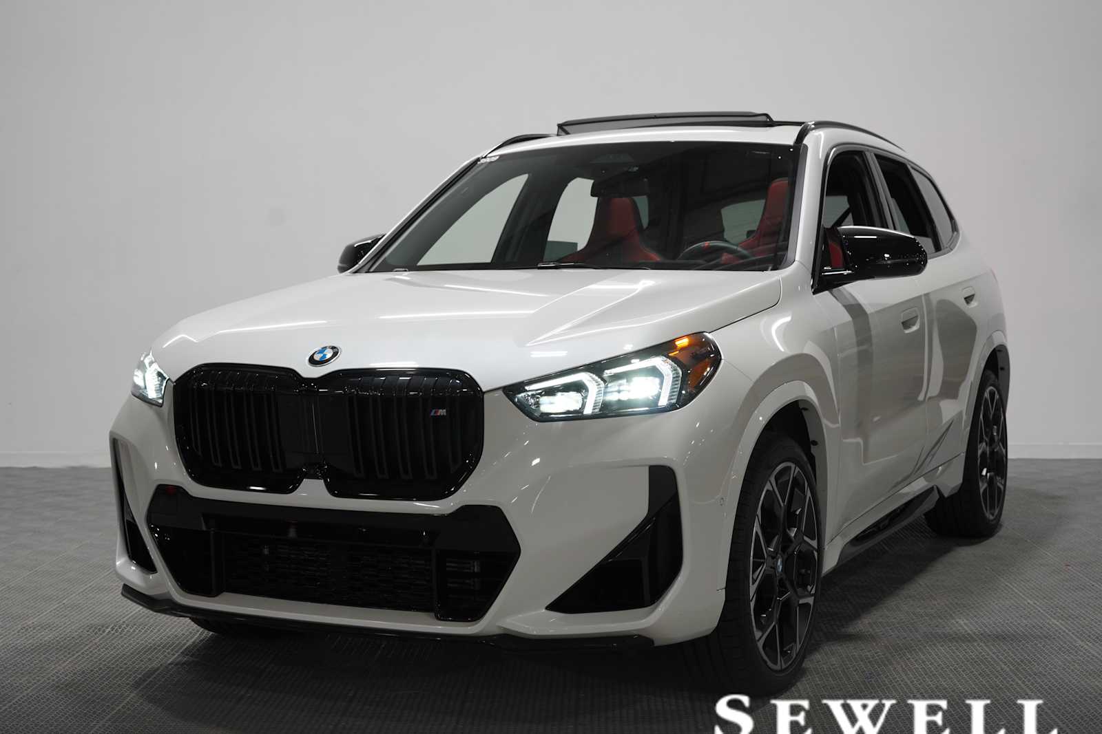 2025 BMW X1