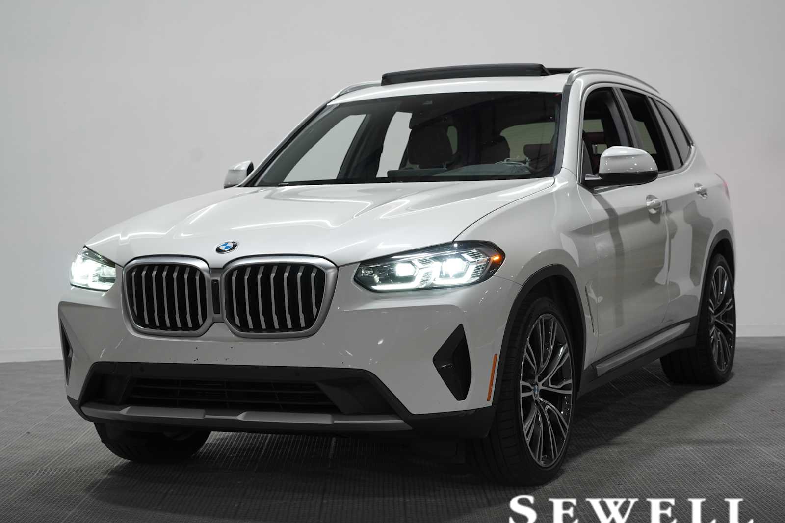 2022 BMW X3 30i