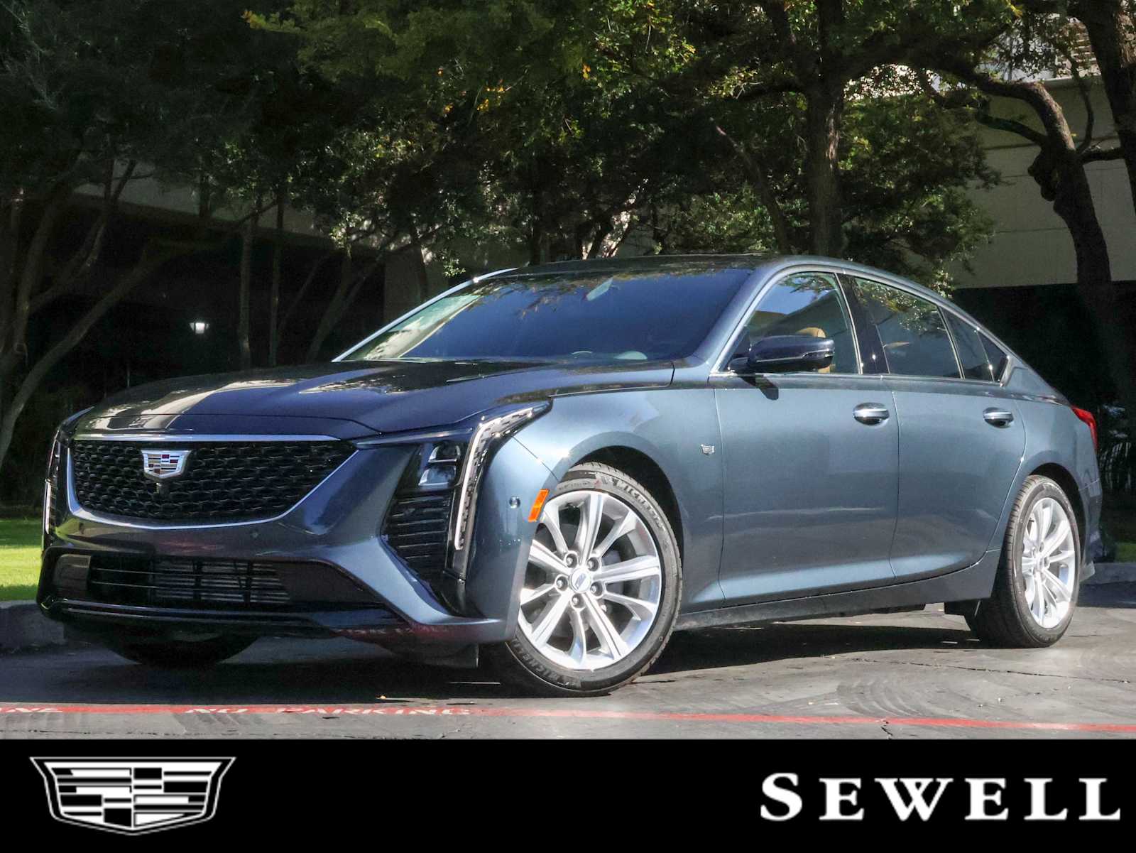 2025 Cadillac CT5 Premium Luxury's photo