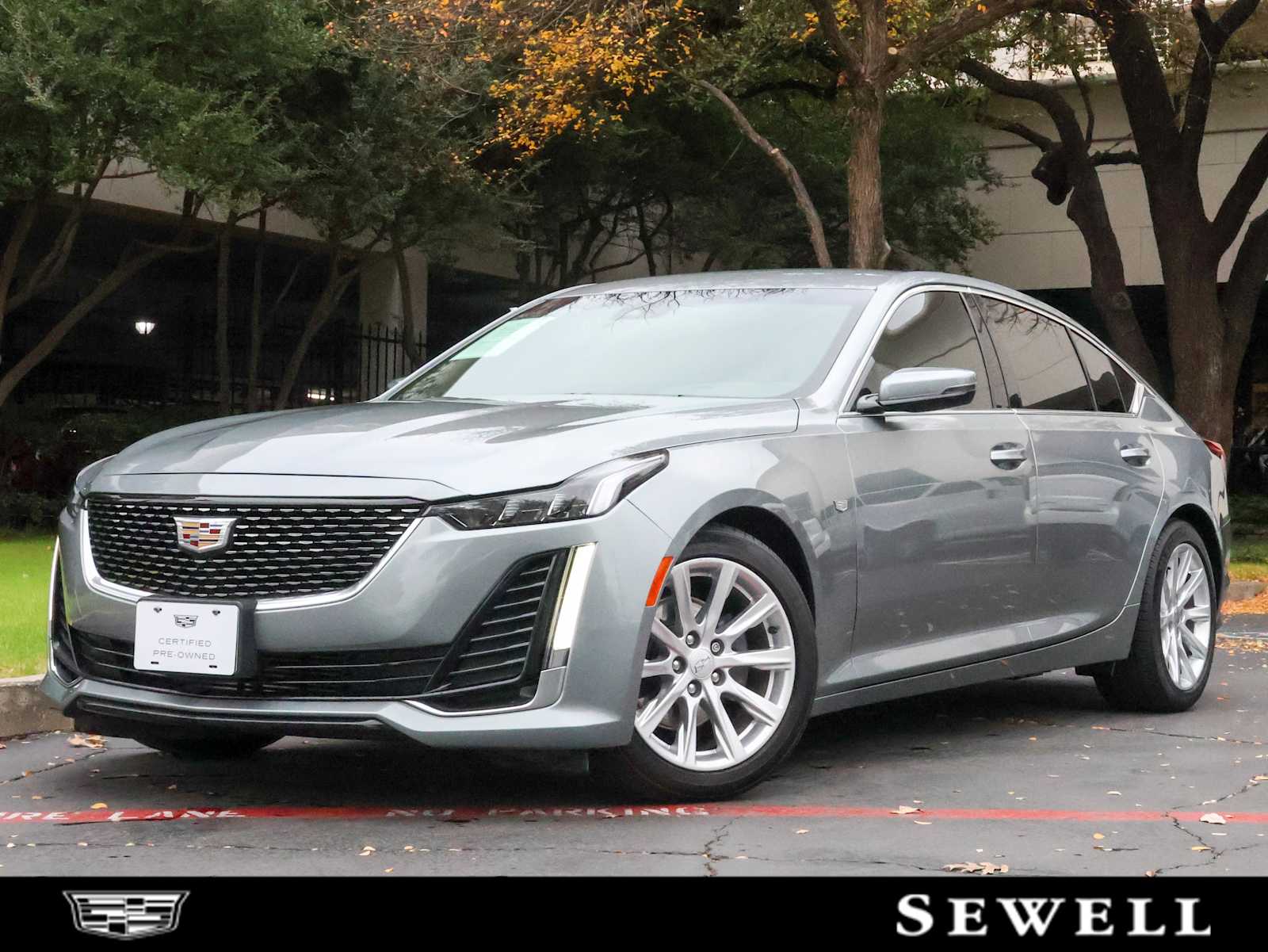 2023 Cadillac CT5 Luxury's photo