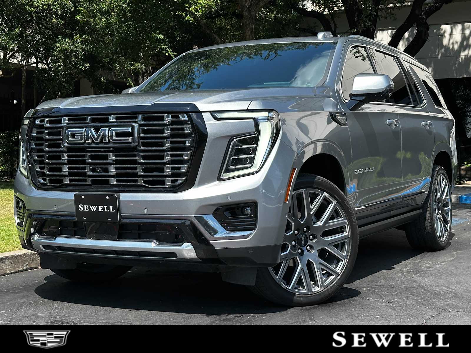 2025 GMC Yukon Denali Ultimate Denali Ultimate