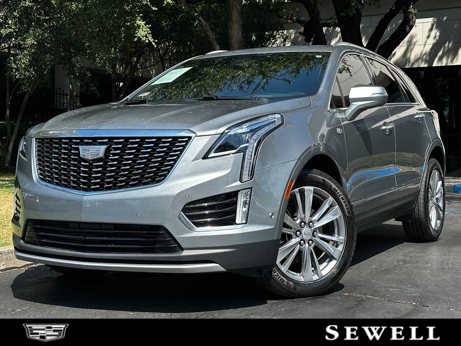2024 Cadillac XT5 FWD Premium Luxury