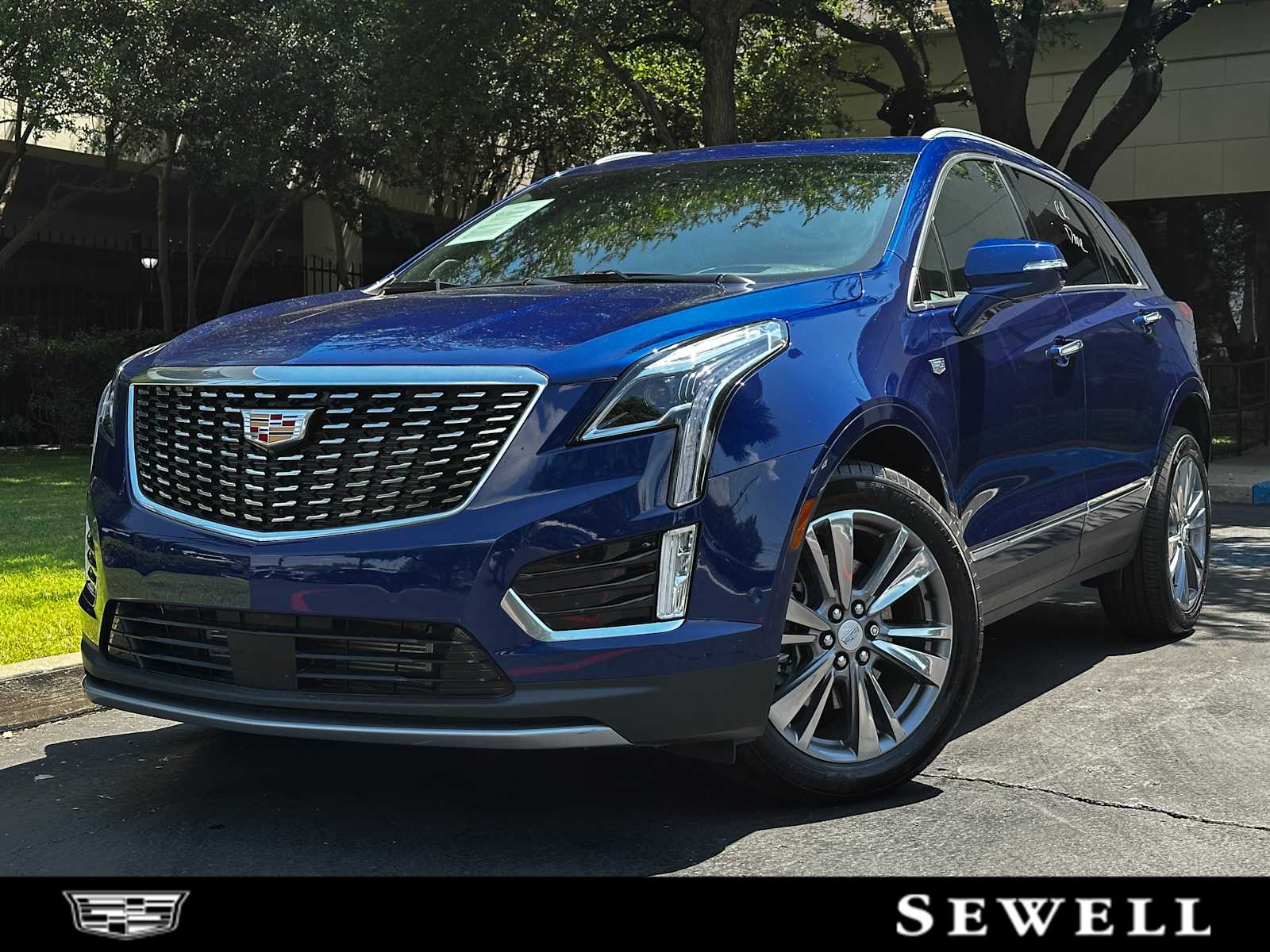 2025 Cadillac XT5 AWD Premium Luxury