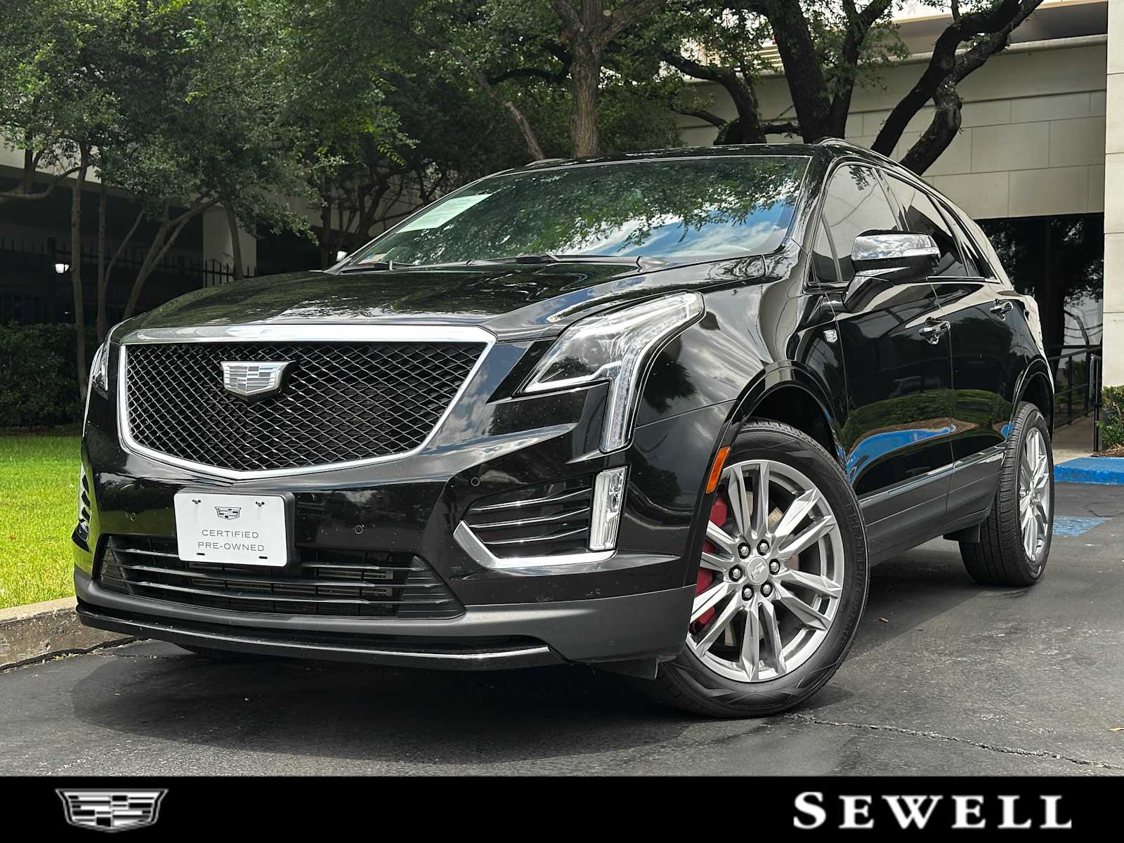 Certified Pre-Owned 2024 Cadillac XT5 AWD Sport Sport Utility in