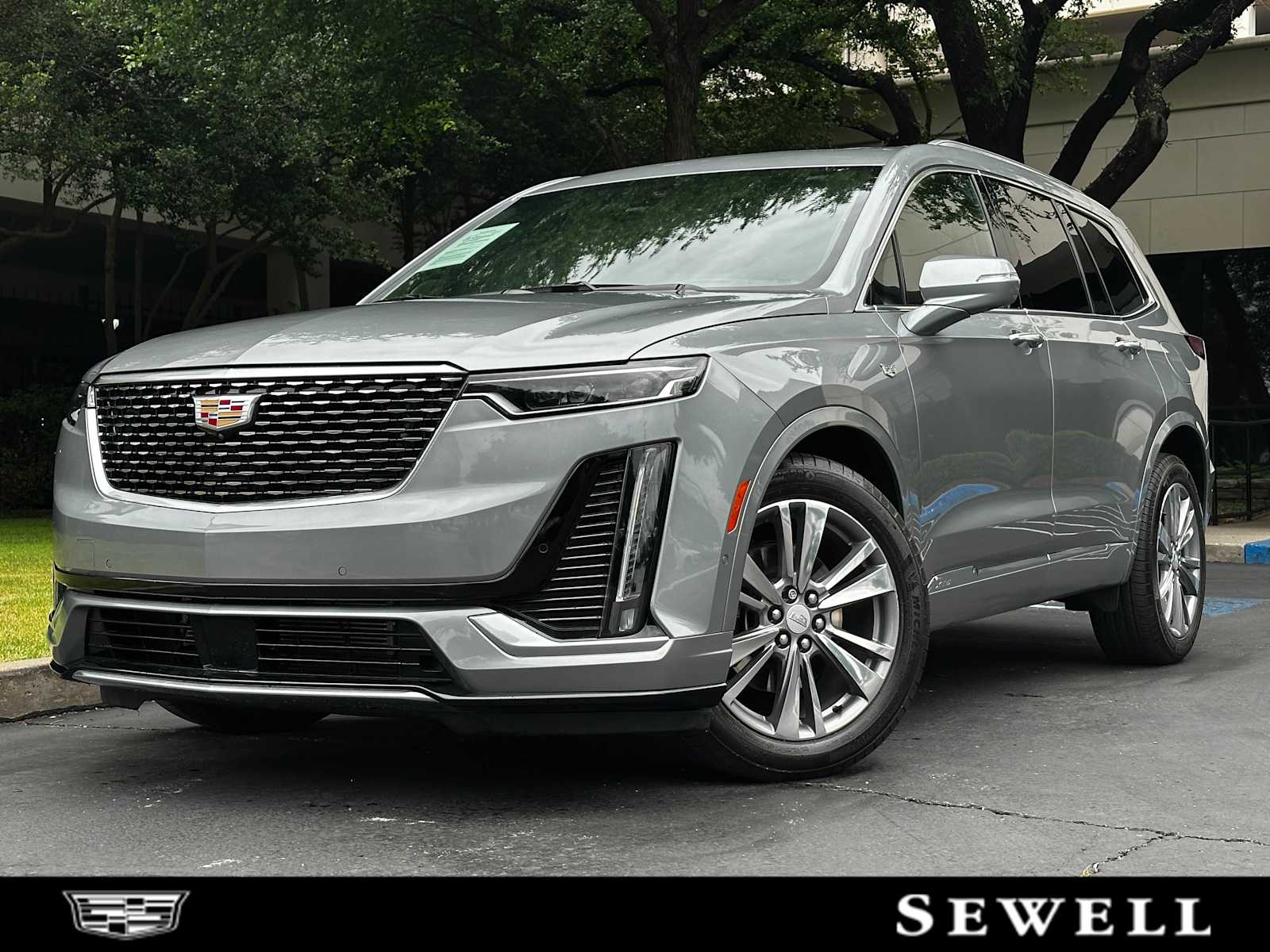 Certified Pre-Owned 2025 Cadillac XT6 AWD Premium Luxury Sport
