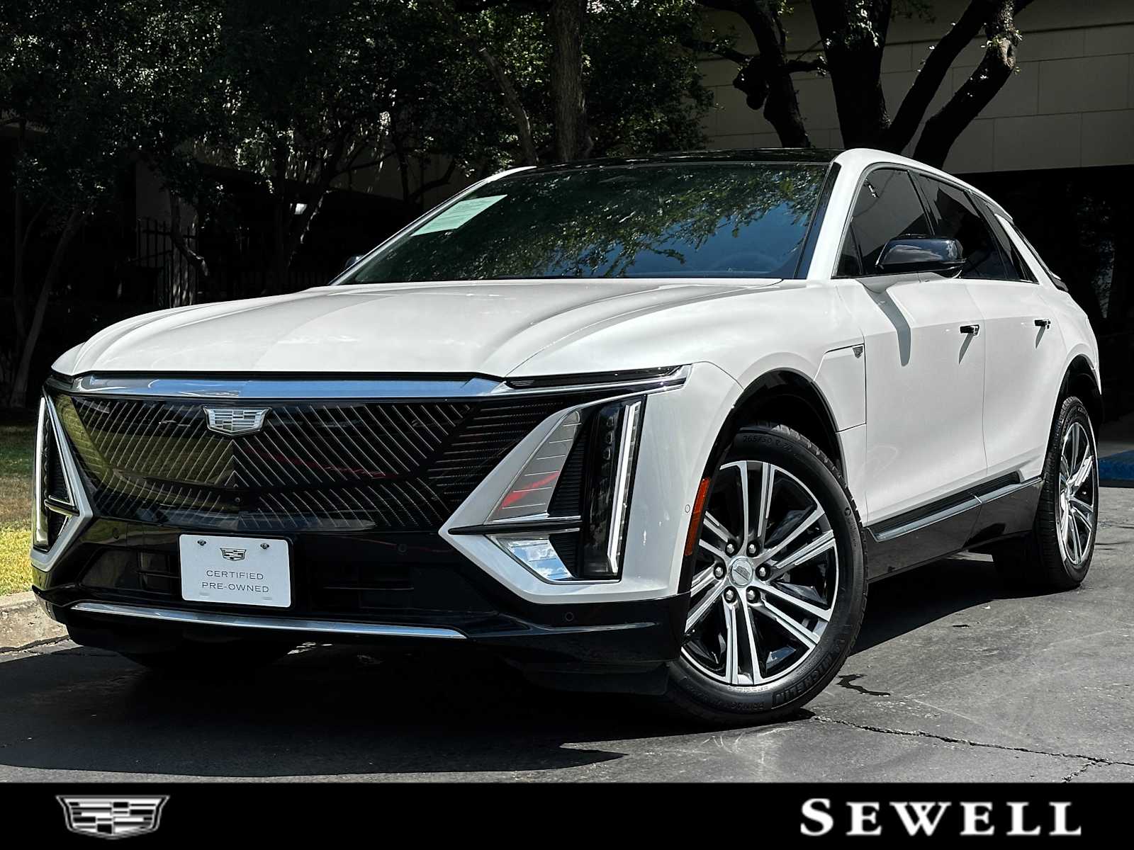 2025 Cadillac LYRIQ