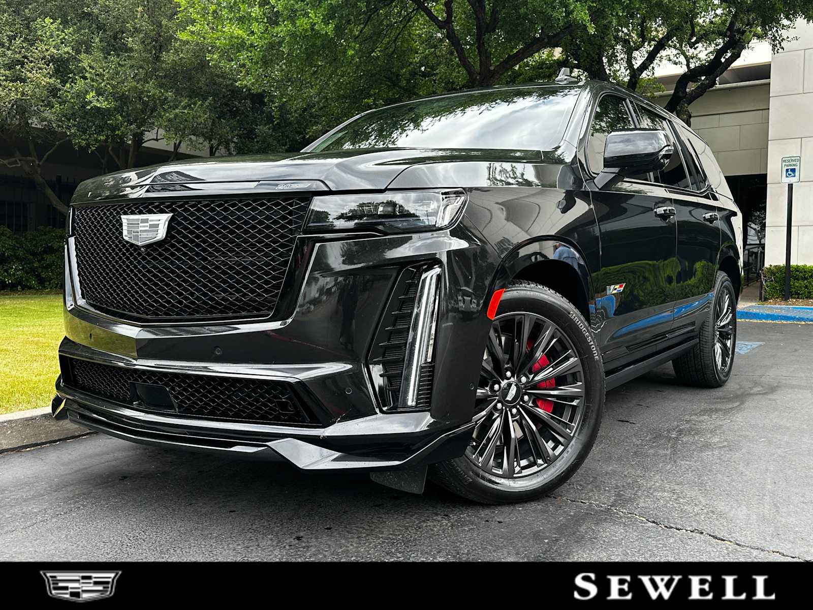 2024 Cadillac Escalade AWD V-Series