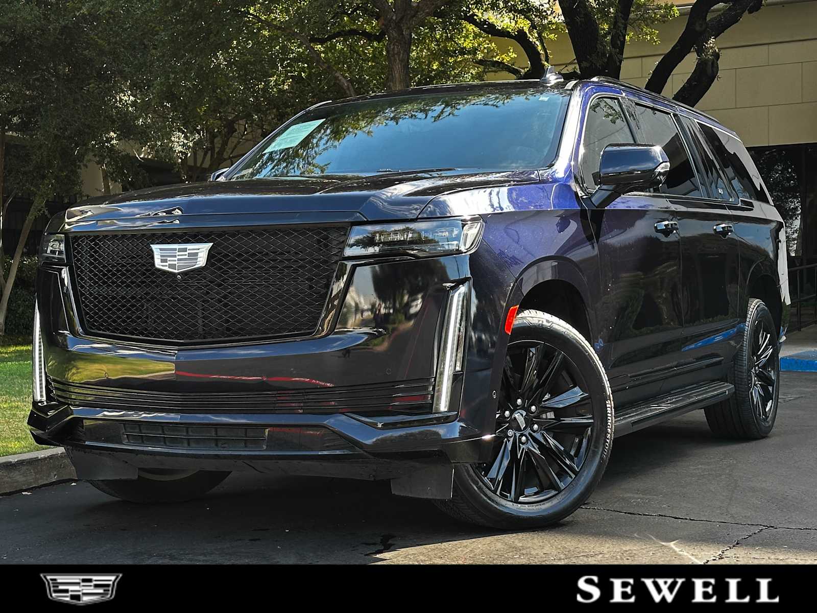 2022 Cadillac Escalade ESV Sport
