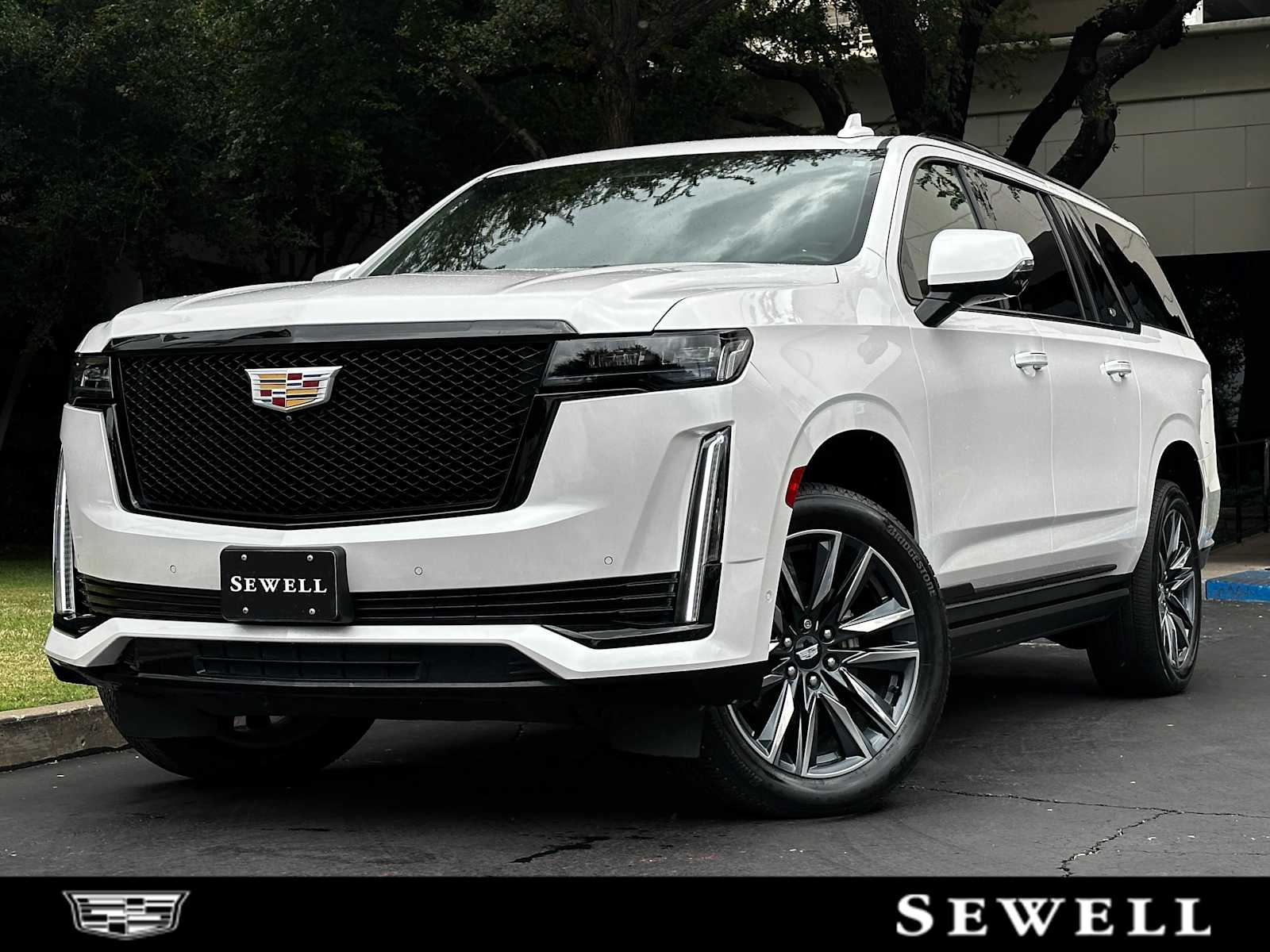 2022 Cadillac Escalade ESV Sport