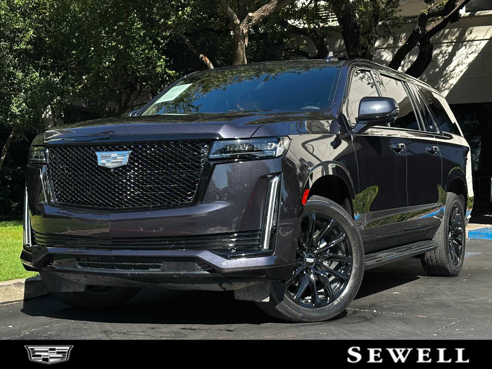 2024 Cadillac Escalade ESV 4WD Sport
