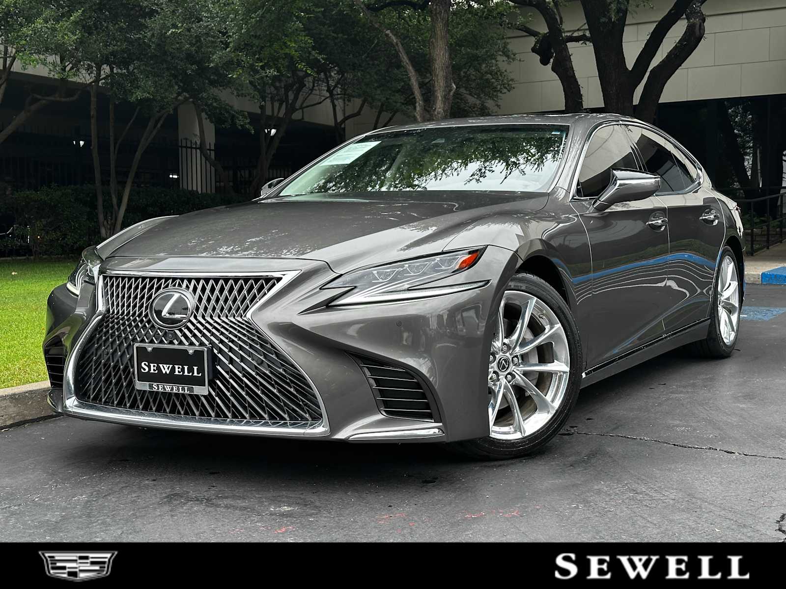 2019 Lexus LS 500 