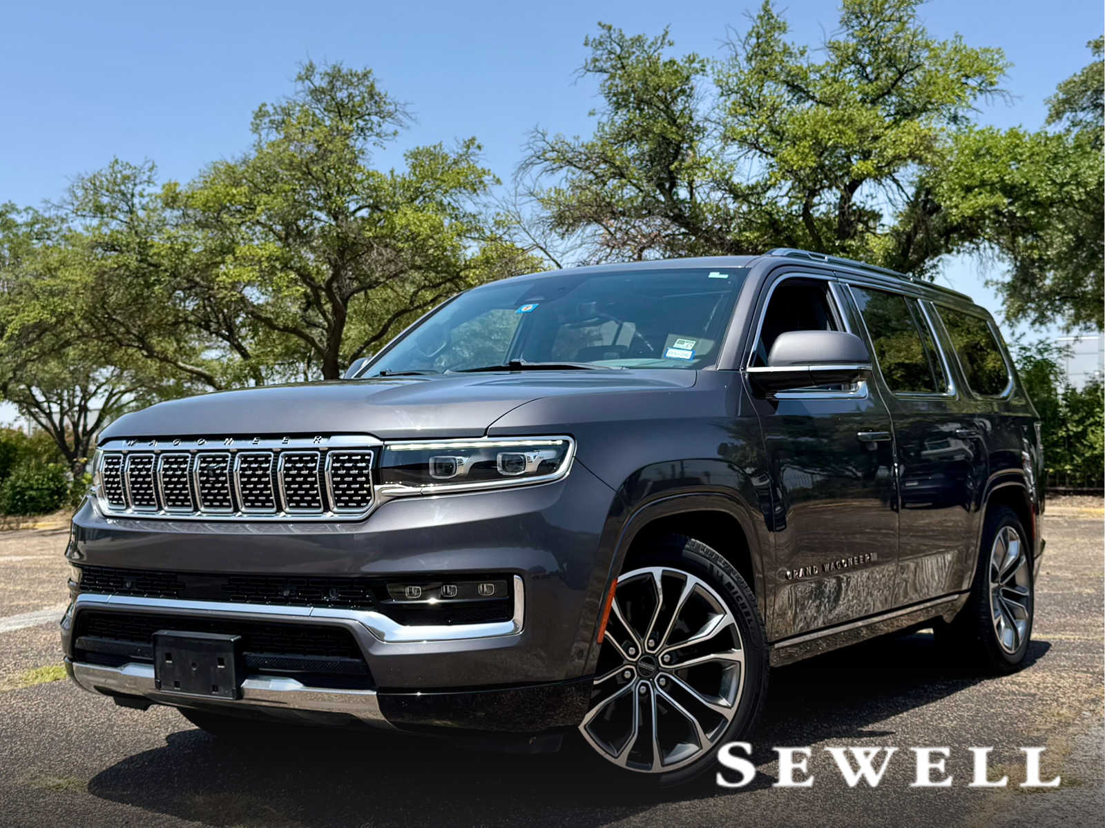 2022 Jeep Grand Wagoneer