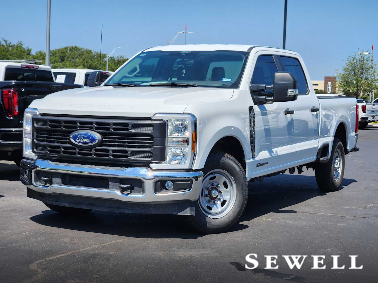 2025 Ford Super Duty F-250 Pickup XL