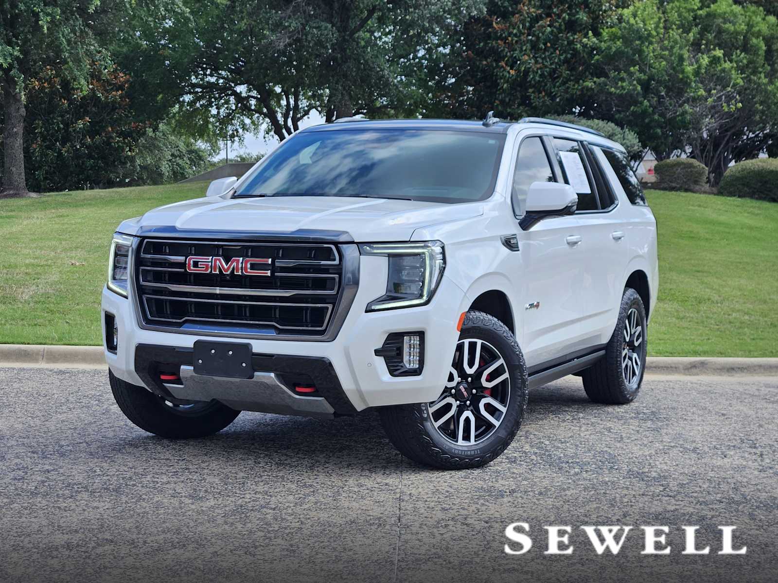 2023 GMC Yukon AT4