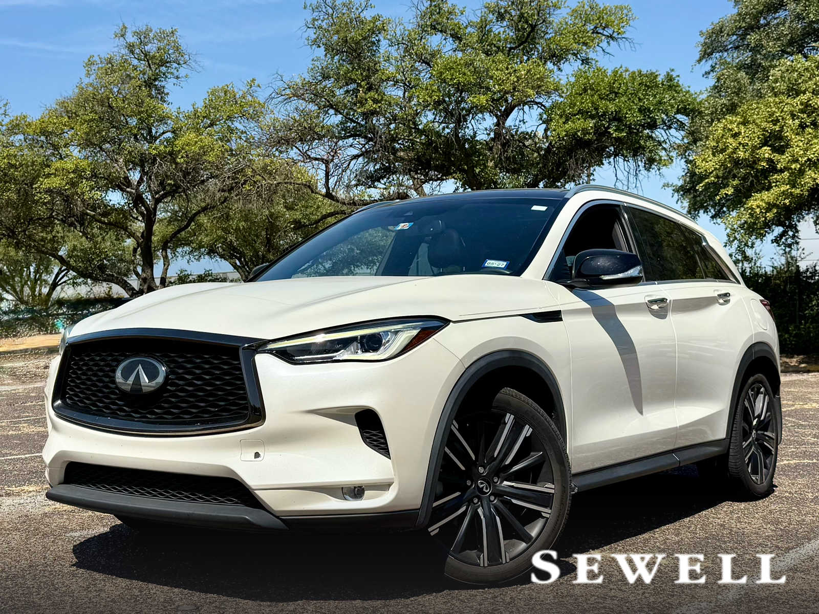 2021 INFINITI QX50 LUXE