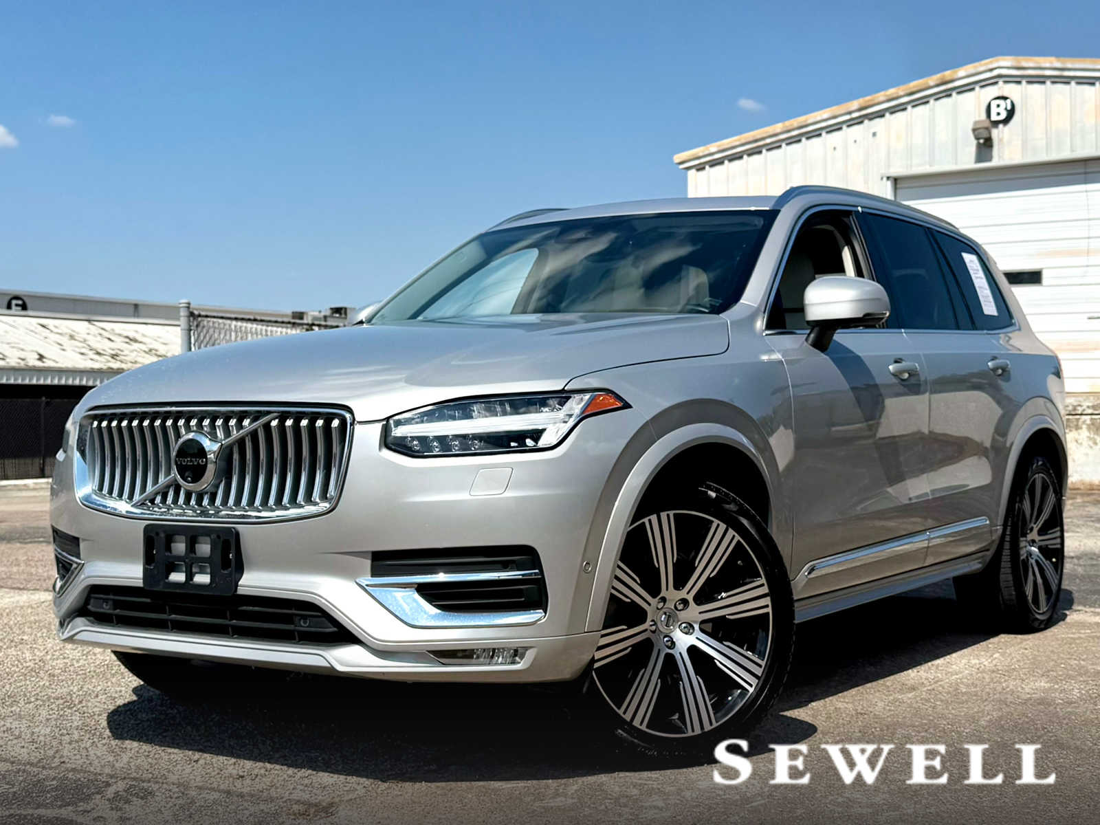 2024 Volvo XC90 Ultimate Bright Theme
