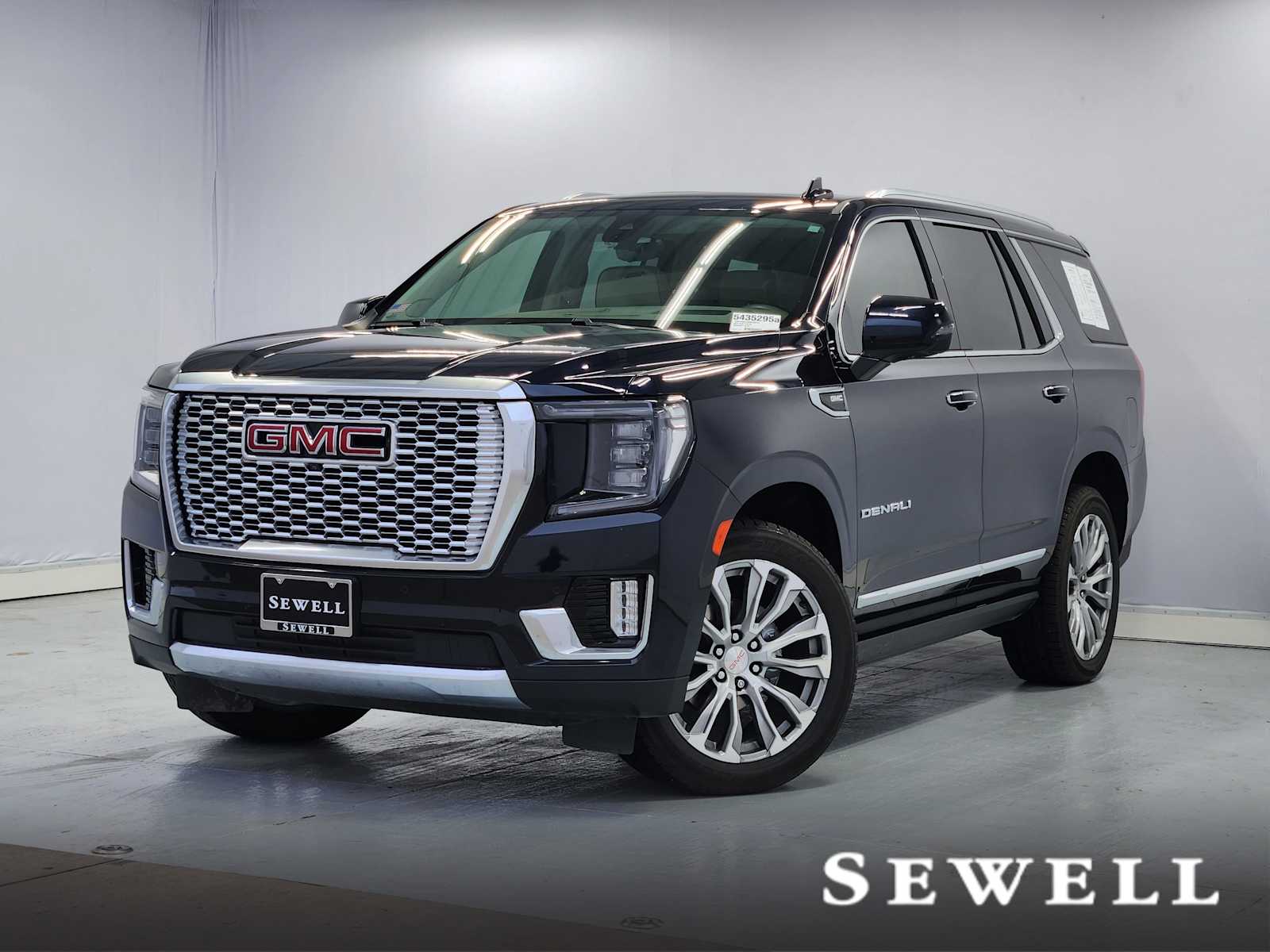 2021 GMC Yukon 2WD Denali's photo