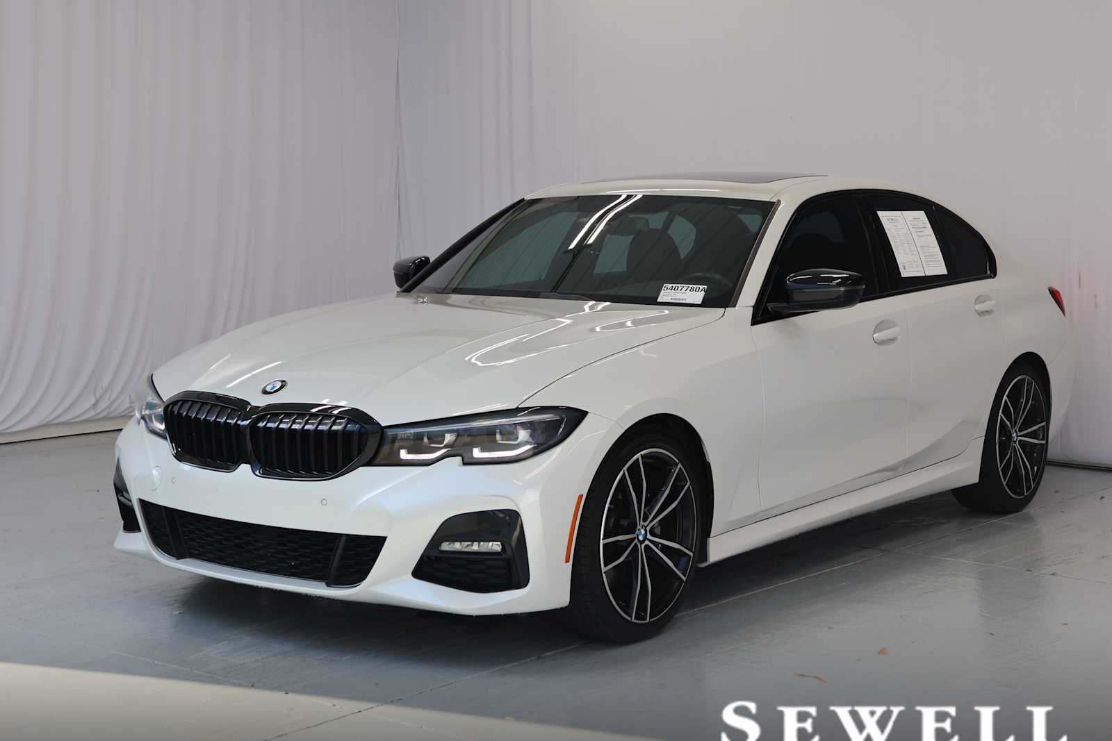 2022 BMW 330i 330i