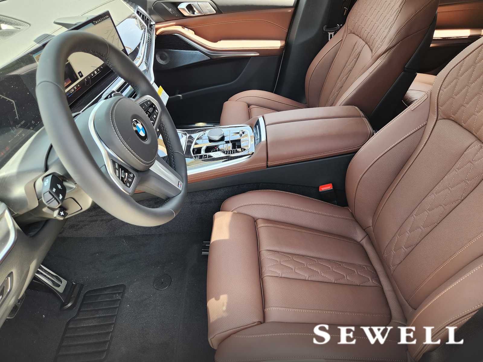 New 2027 Mineral White Metallic BMW xDrive40i image 4